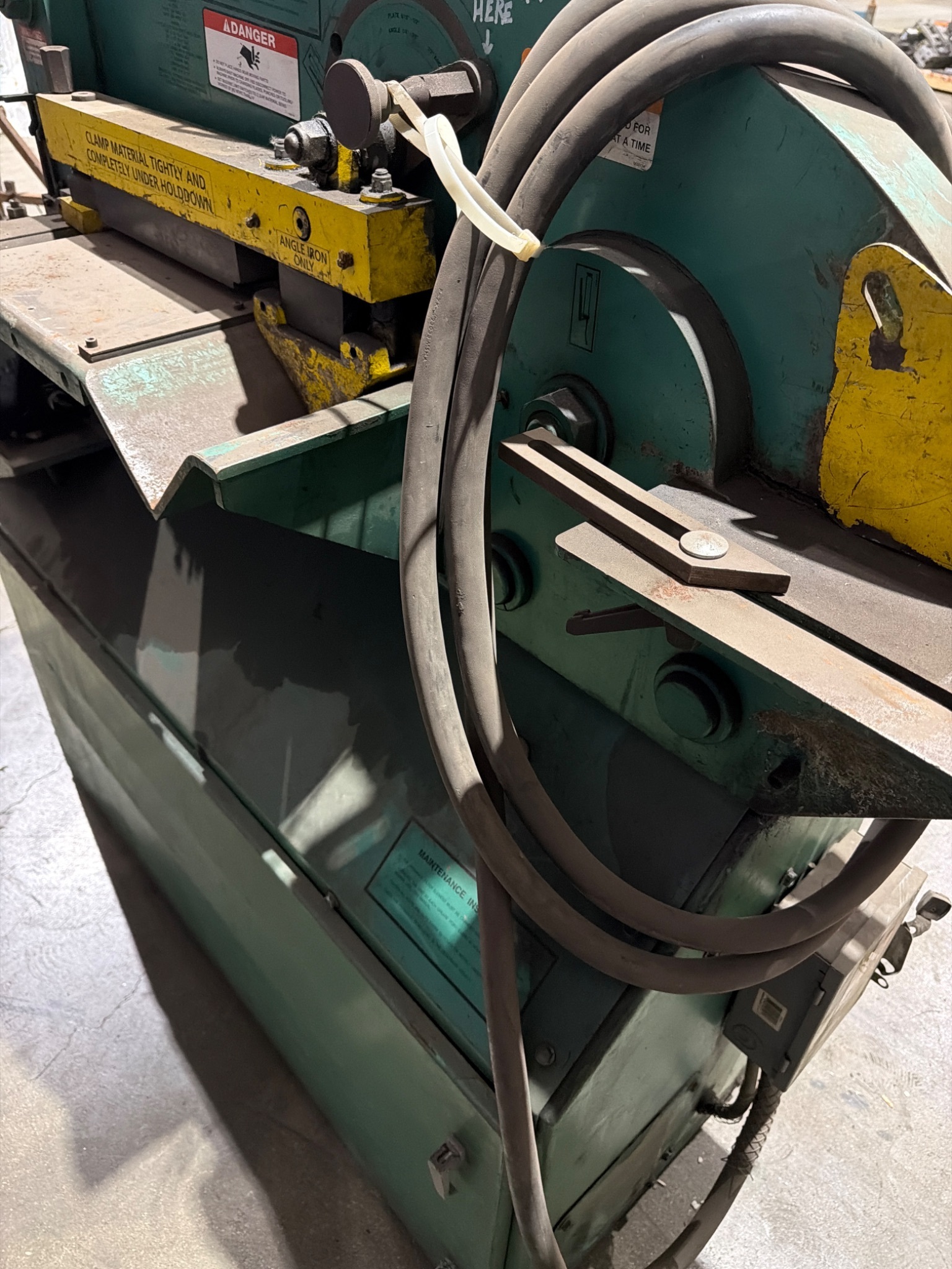 PIRANHA P50 50 Ton Hydraulic Ironworker w/ Tooling USED 3