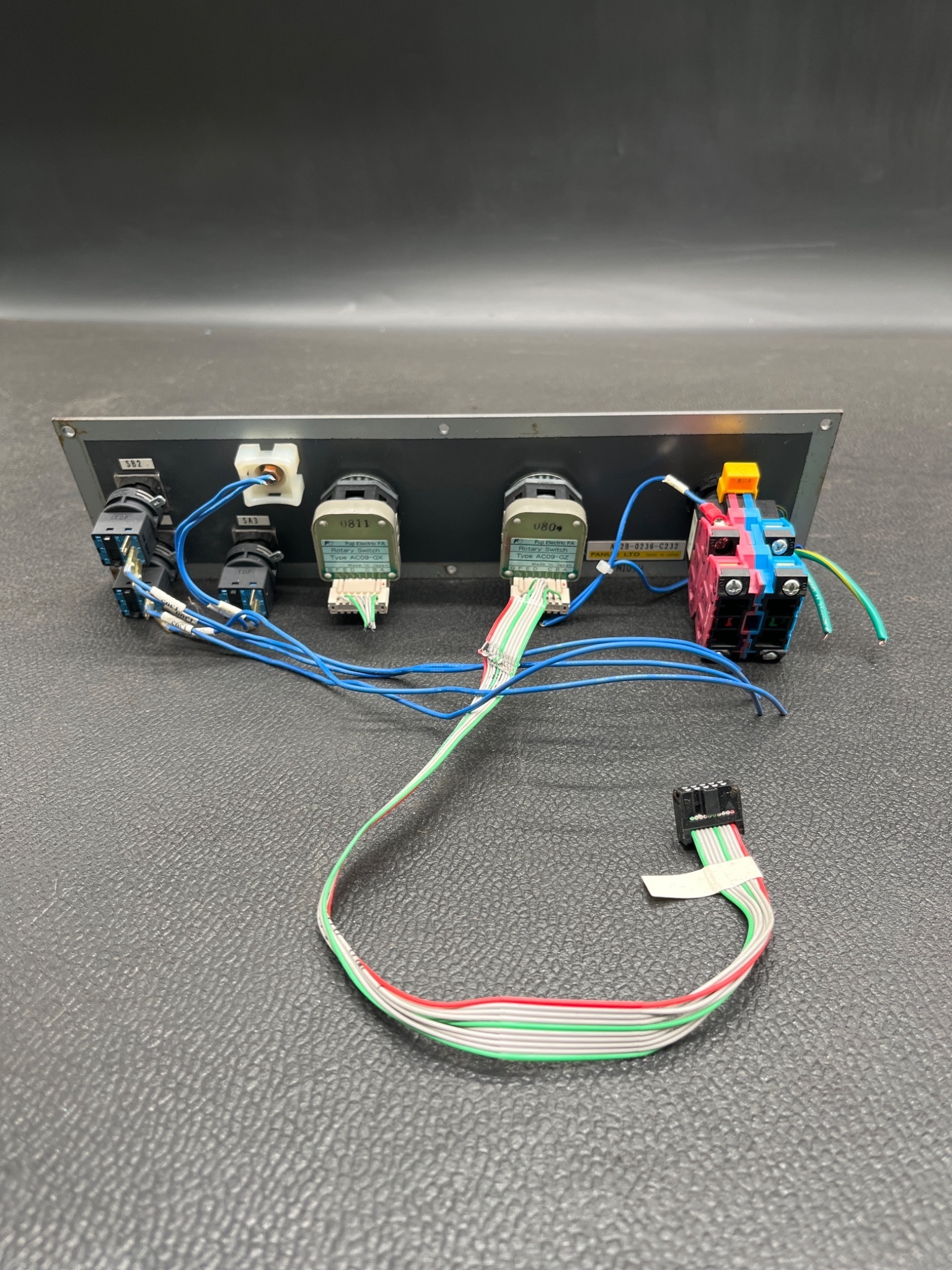 FANUC A02B‑0236‑C232 Operator Panel USED 1