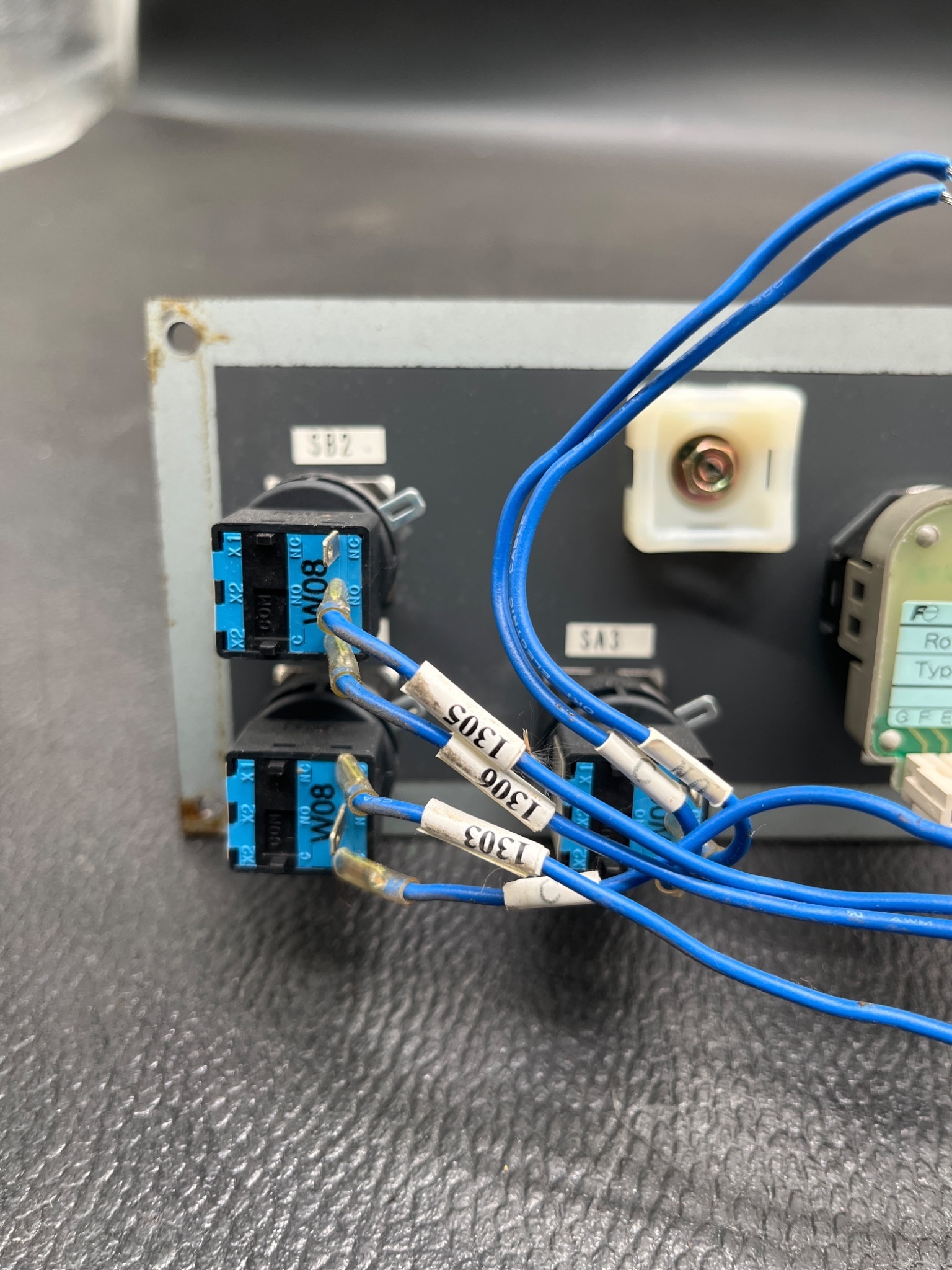 FANUC A02B‑0236‑C232 Operator Panel USED 2
