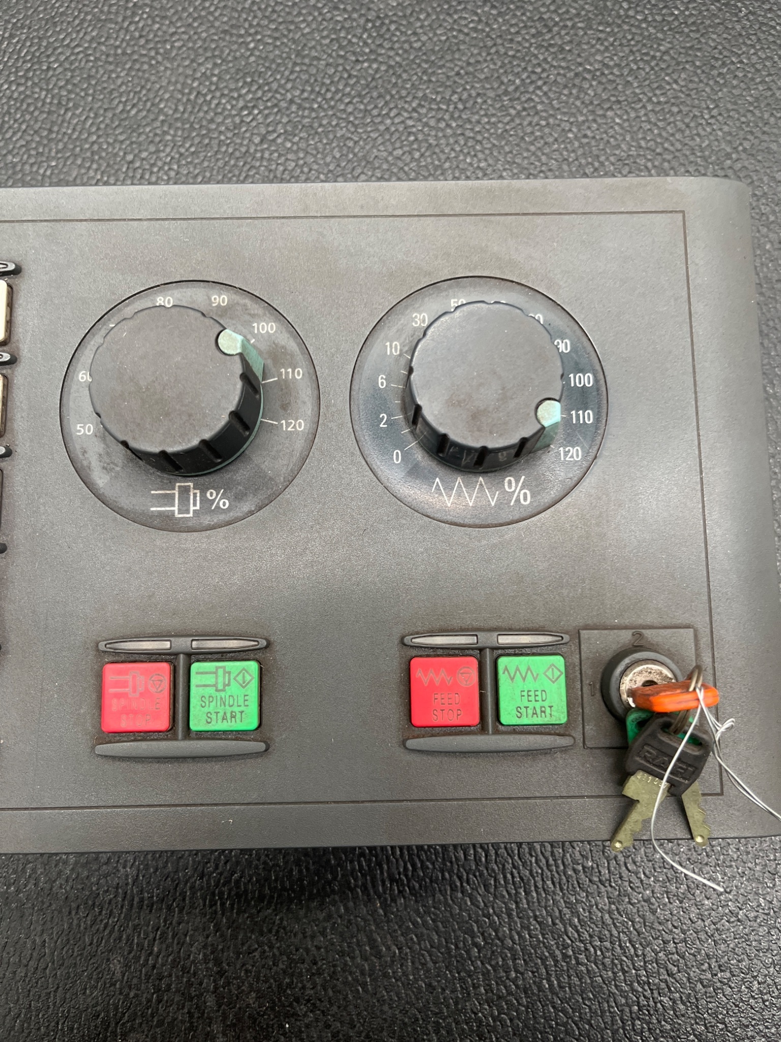 SIEMENS 6FC5203‑0AF22‑0AA2 SINUMERIK KEY MPI USED 3