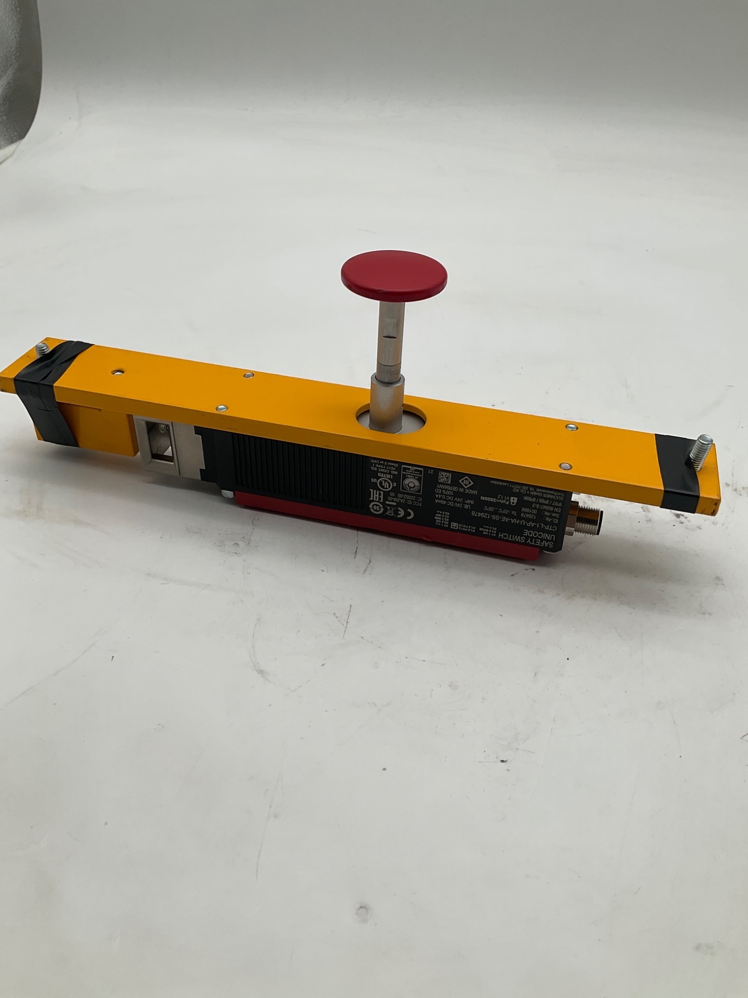 EUCHNER CTP‑L1‑AP‑U‑HA‑AE‑SII‑129478 Safety Switch USED 2