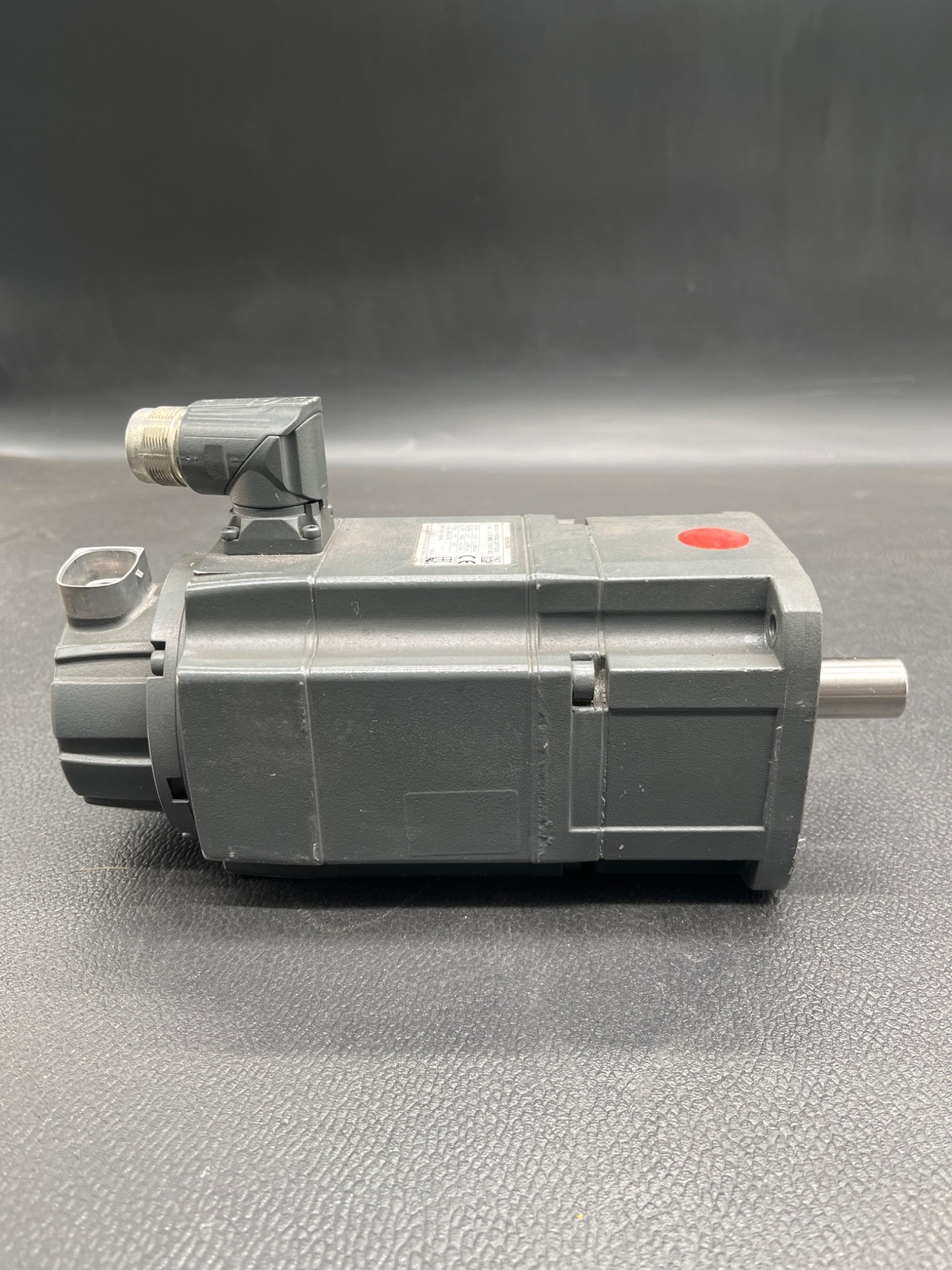 SIEMENS 1FK7042‑2AF71‑1CH1 SIMOTICS Servo Motor USED 1