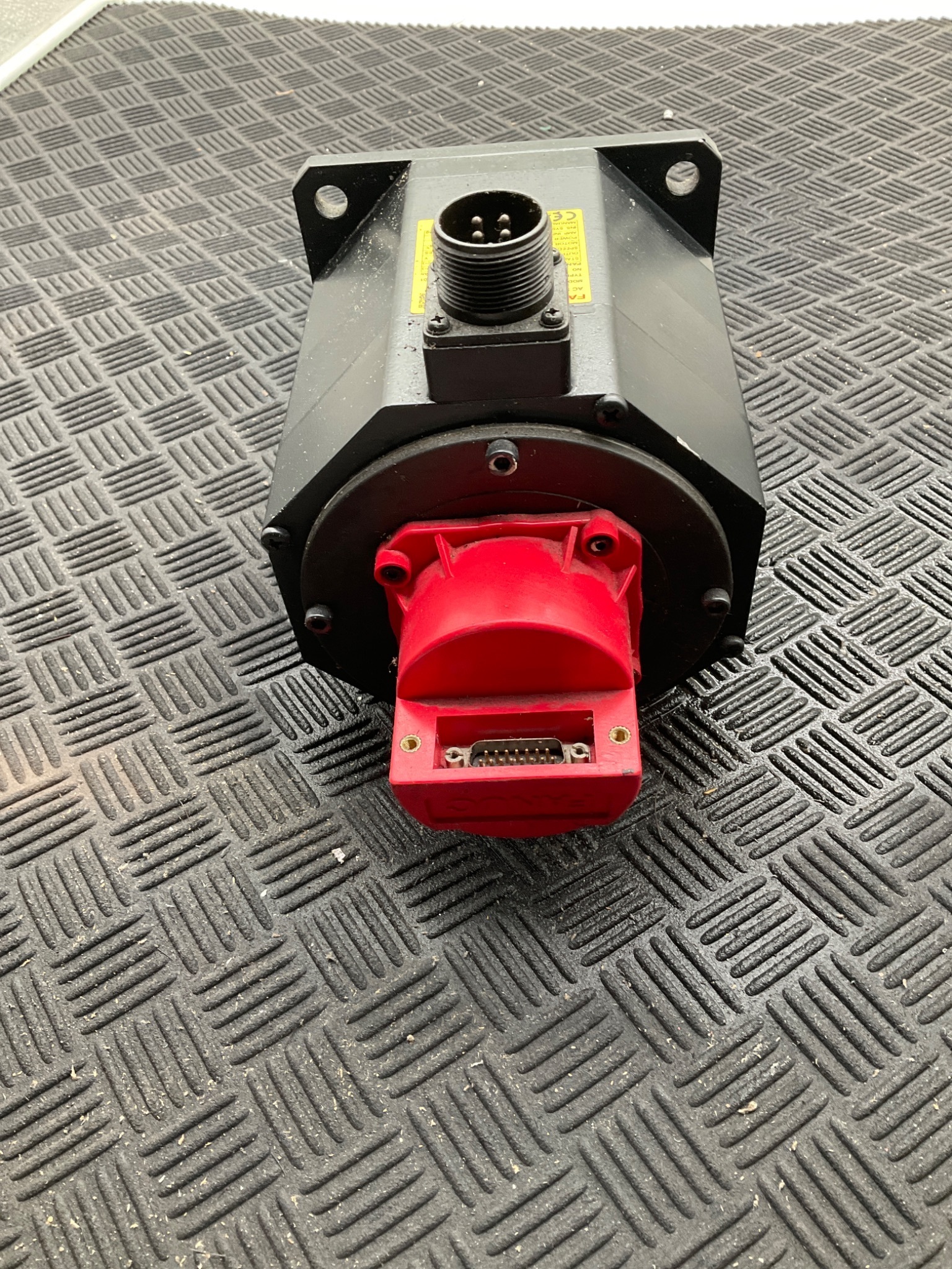 FANUC A06B-0034-B075 B 6/2000 Servo Motor USED 4