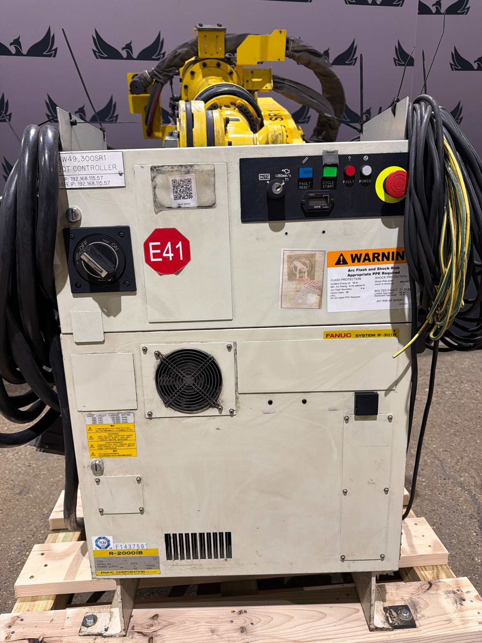 FANUC R-2000iB/210F Complete w/ R-30iB Controls USED 6