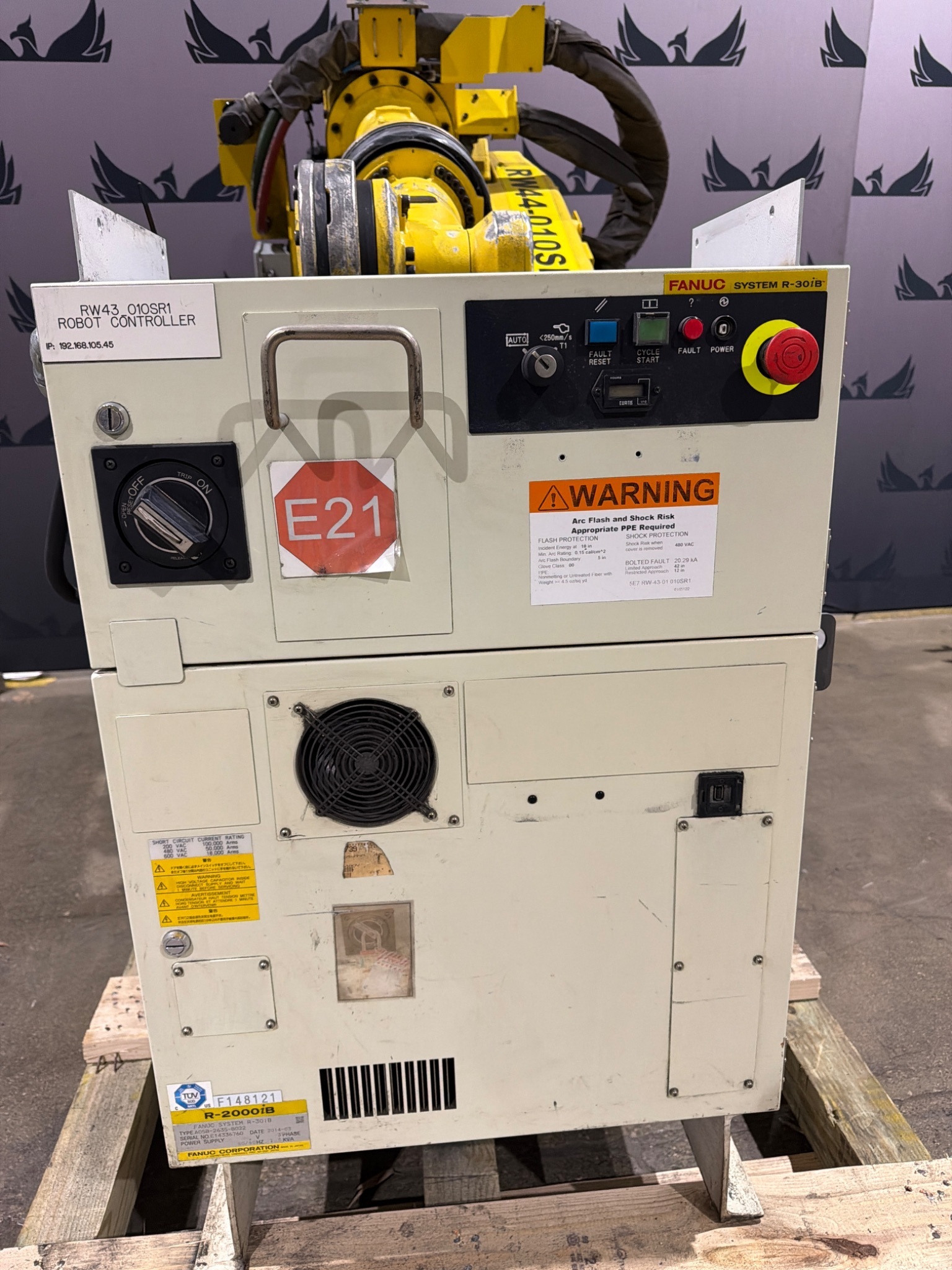 FANUC R-2000iB/210F Complete w/ R-30iB Controls USED 9