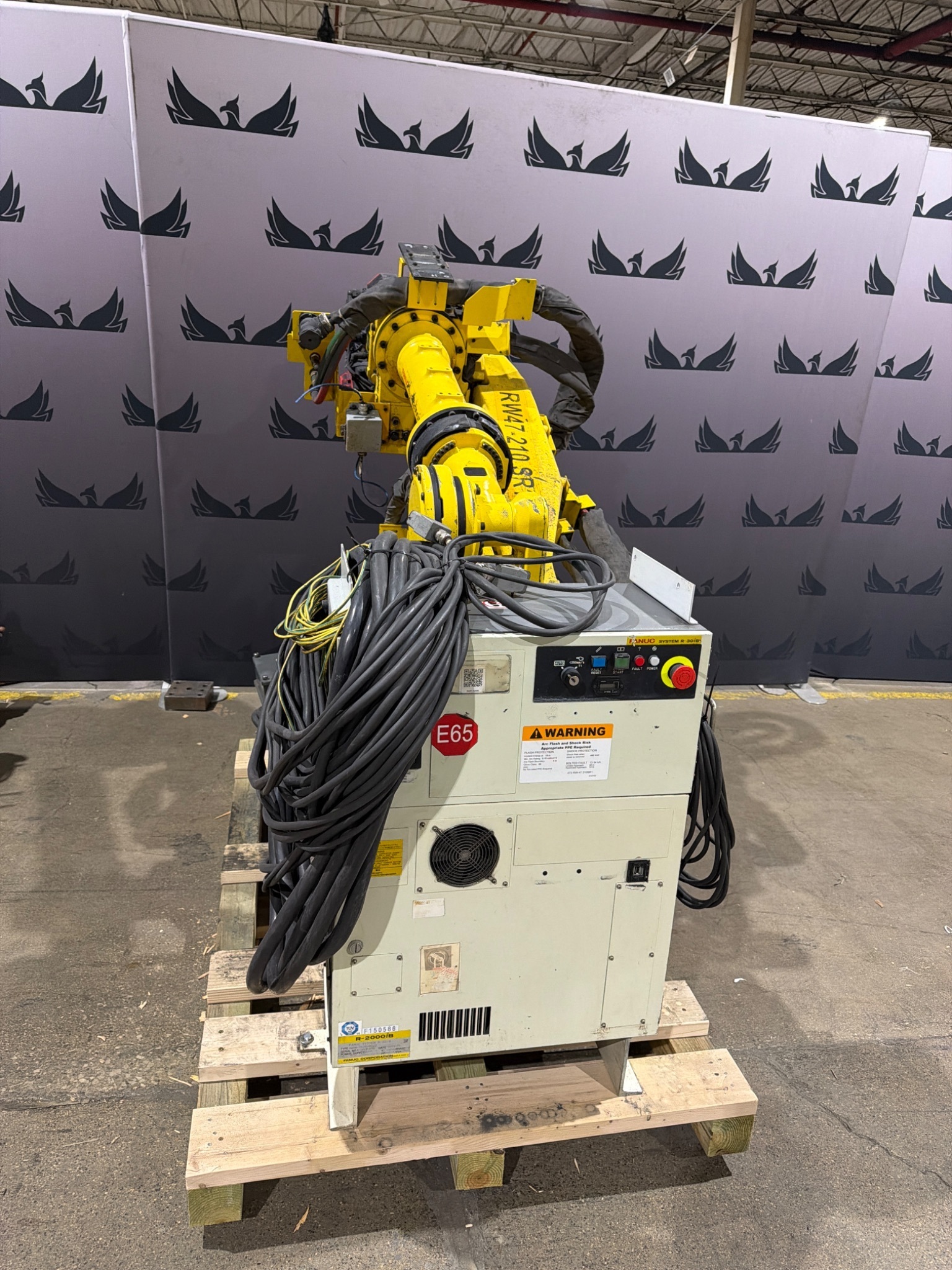 FANUC R-2000iB/210F Complete w/ R-30iB Controls USED 0