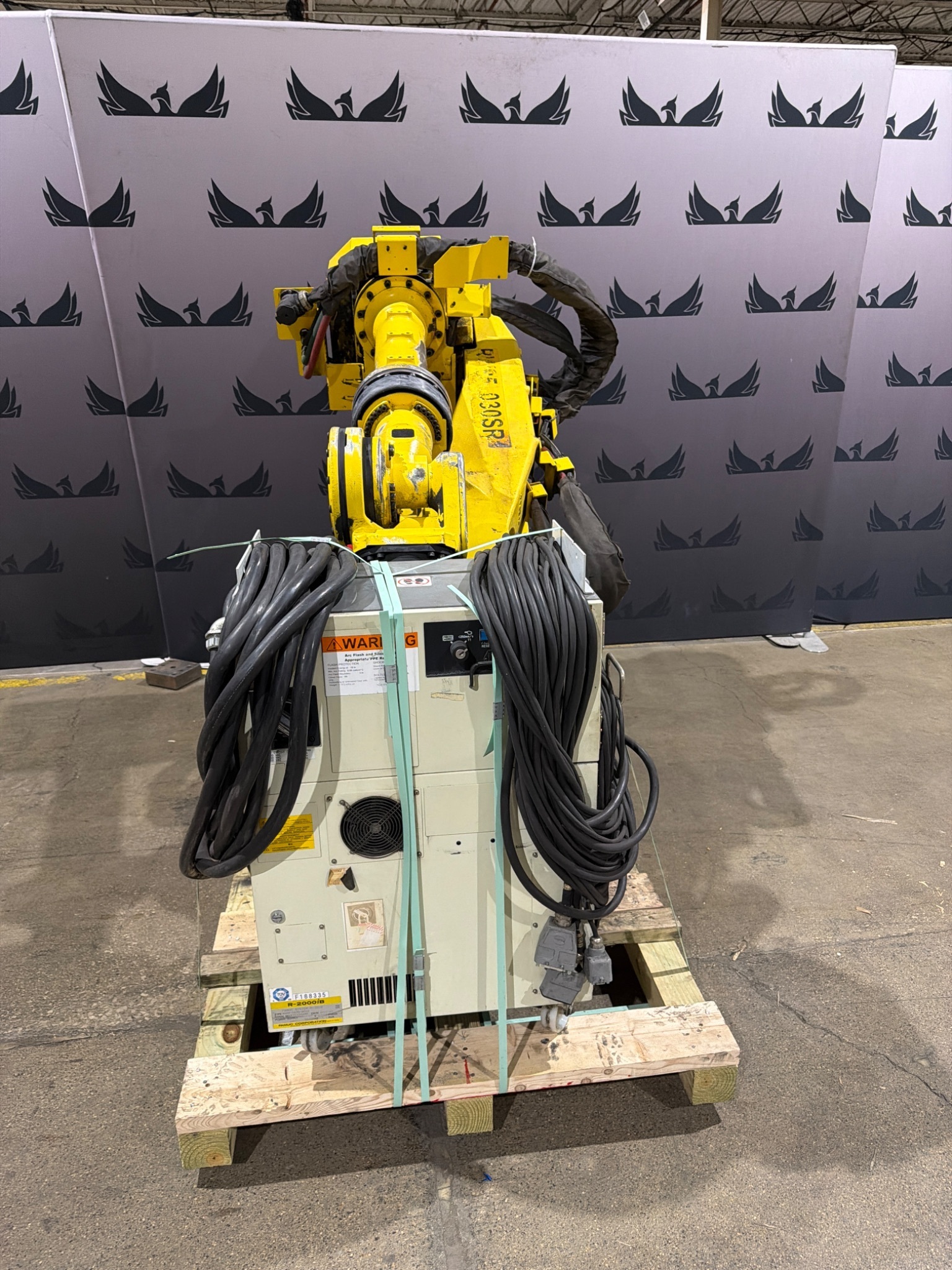 FANUC R-2000iB/210F Complete w/ R-30iB Controls USED 0