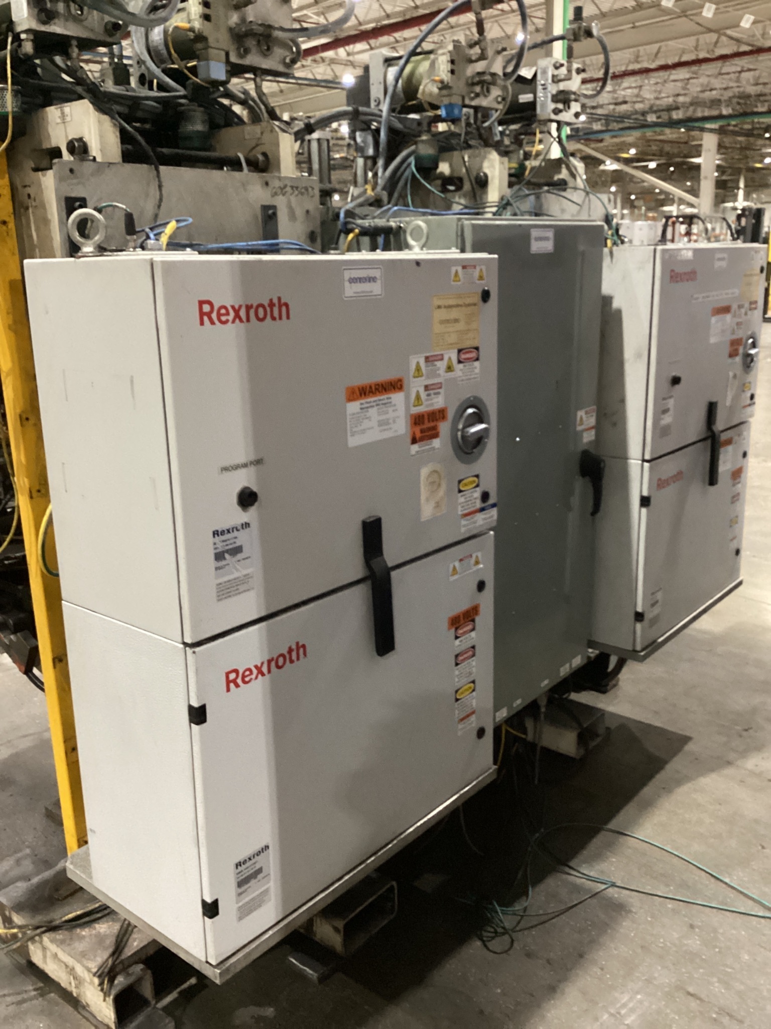 CENTRELINE RESISTANCE WELDING STATION WITH BOSCH REXROTH WELD INVERTERS USED 6