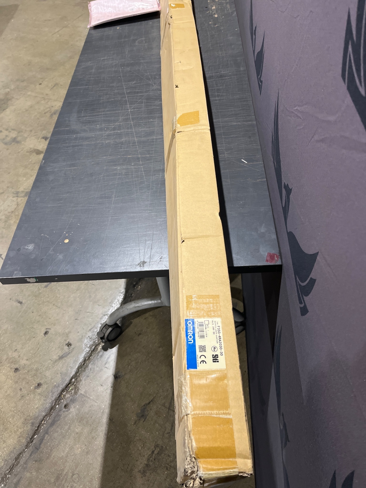 OMRON F3SG-4RA2030-30 SAFETY LIGHT CURTAIN NEW 4