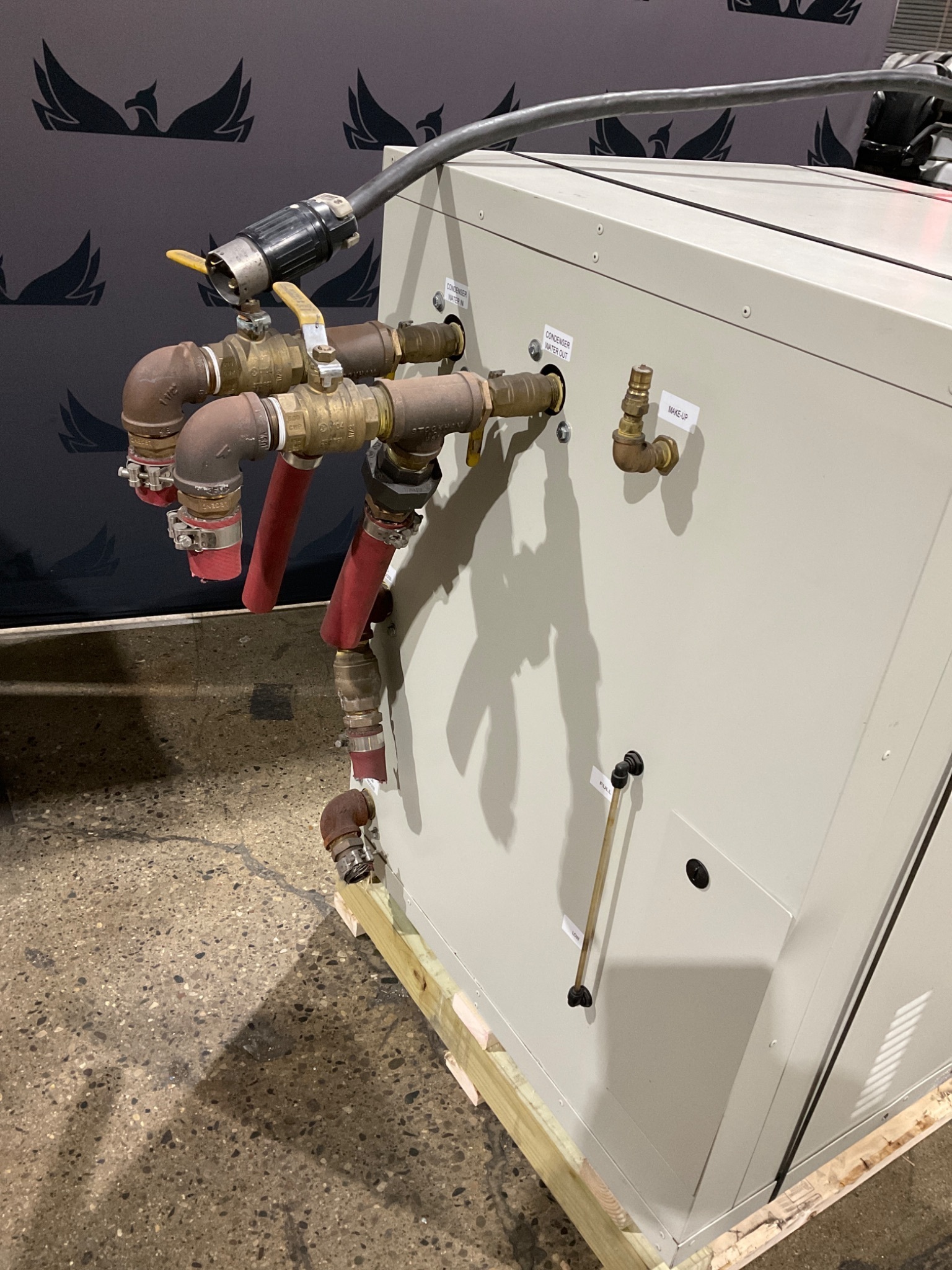 THERMAL CARE SQW0504 INDUSTRIAL PROCESS CHILLER USED 1