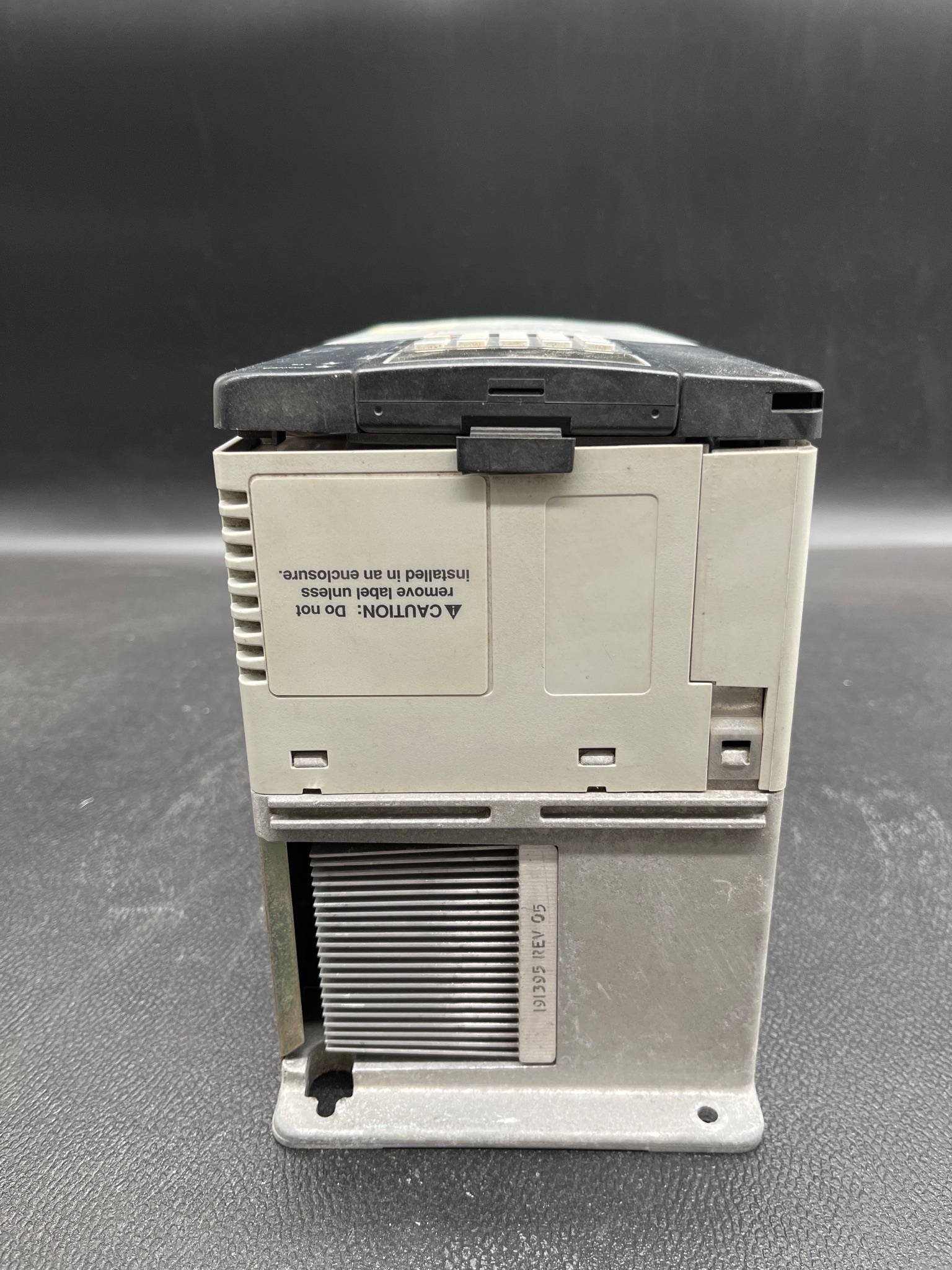 ALLEN BRADLEY 20B-D022A0AYNANC0 PowerFlex 700 AC Drive USED 2