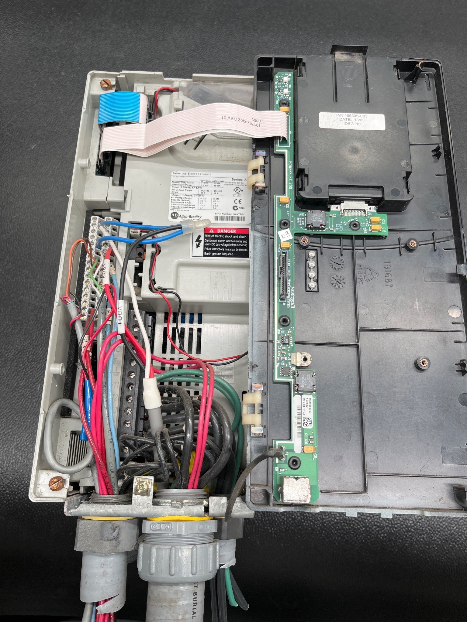 ALLEN BRADLEY 20B-D022A0AYNANC0 PowerFlex 700 AC Drive USED 4