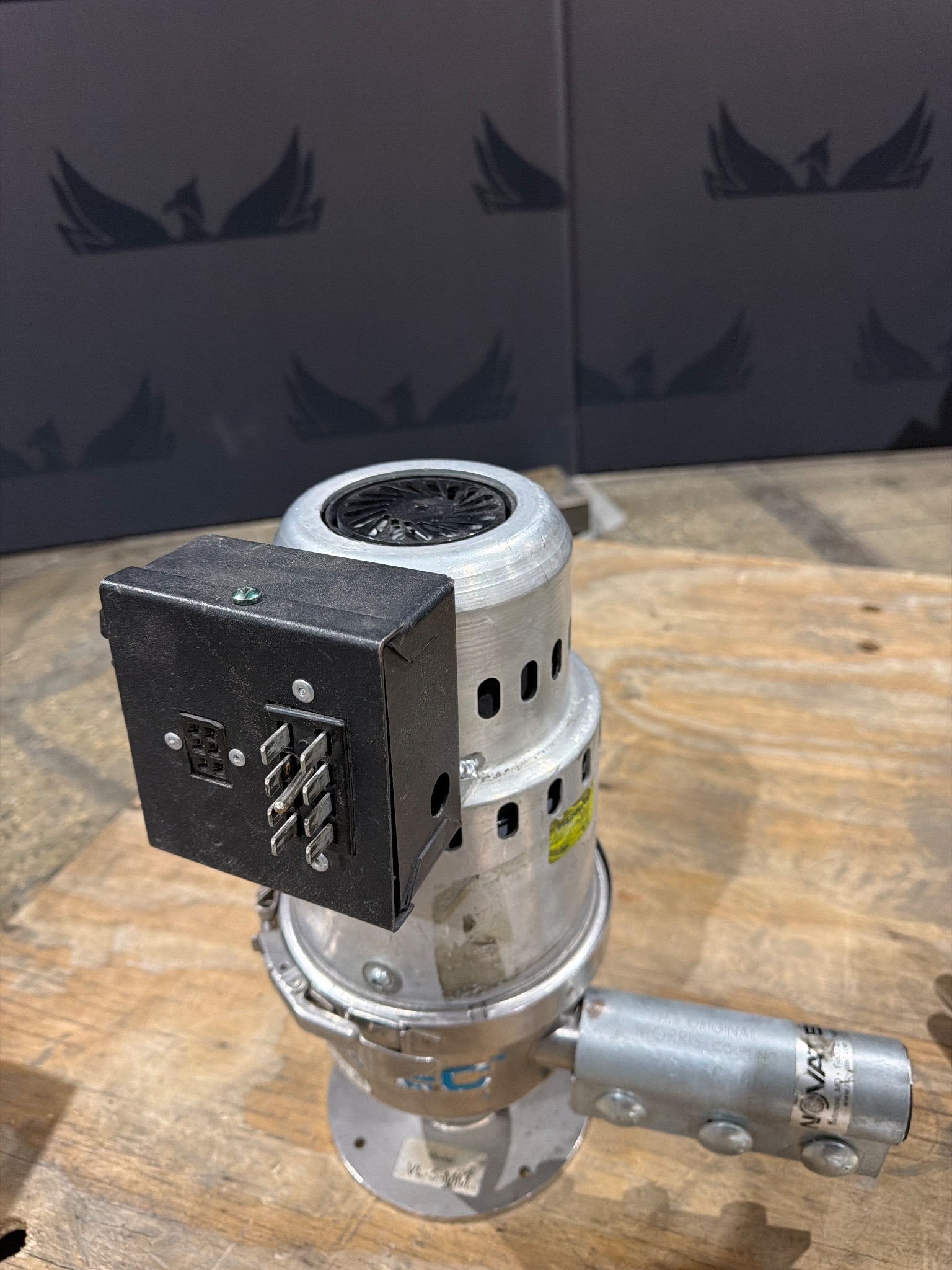 NOVATEC VL-5-MM Vacuum Loader USED 1