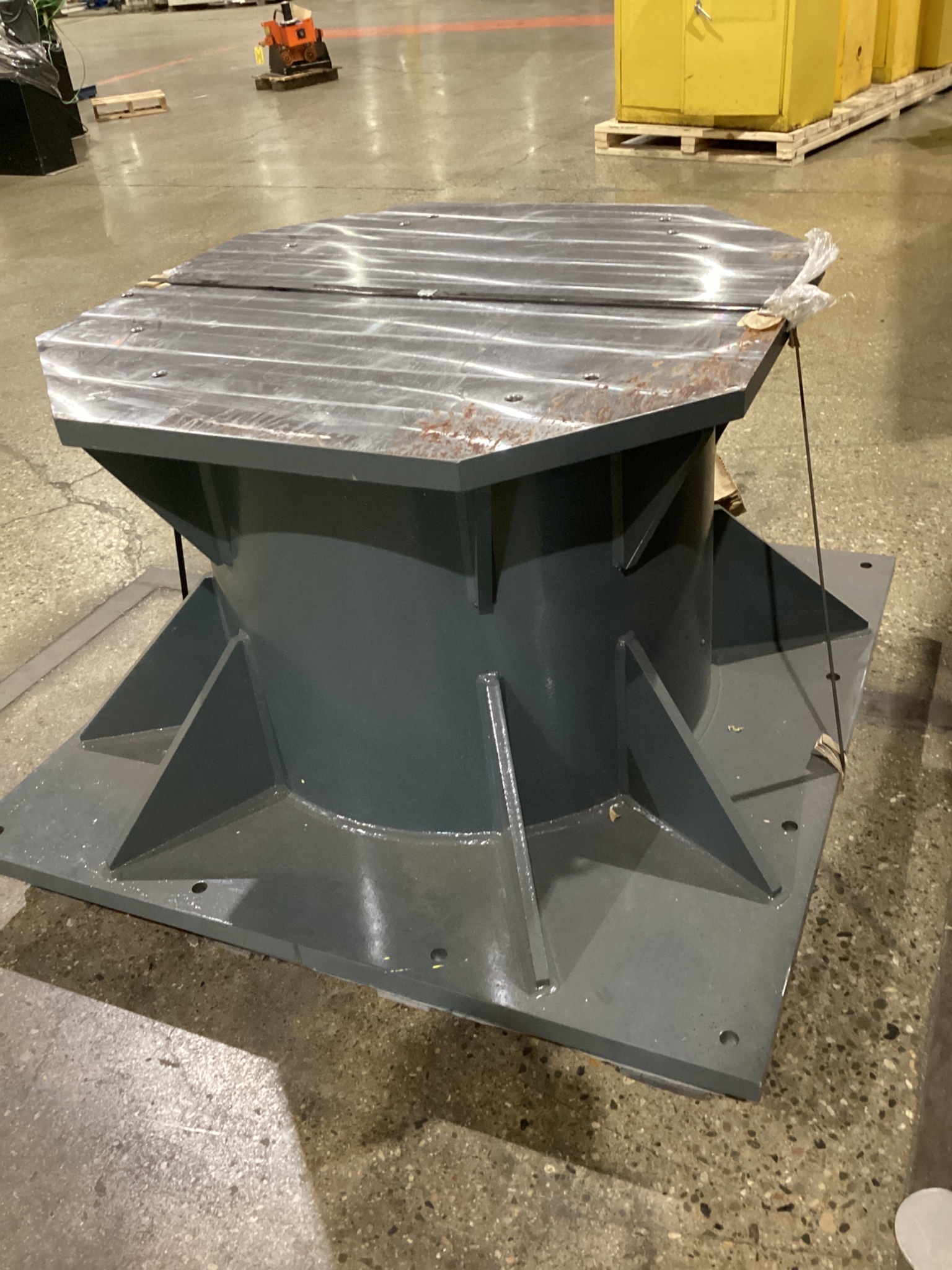 FANUC RISER INDUSTRIAL ROBOT PARTS USED 1