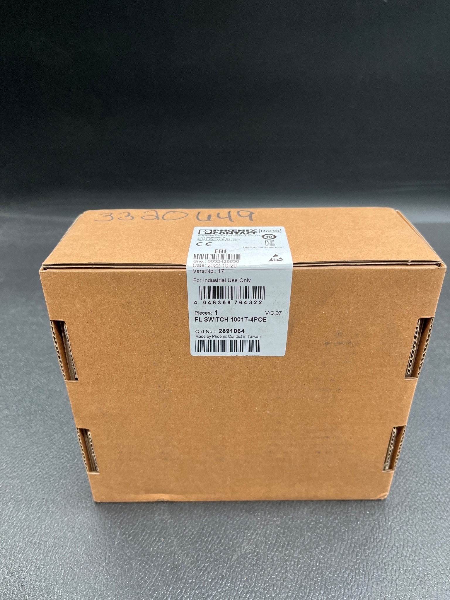 PHOENIX CONTACT 2891064 FL SWITCH 1001T-4POE Industrial Ethernet Switch NEW 4