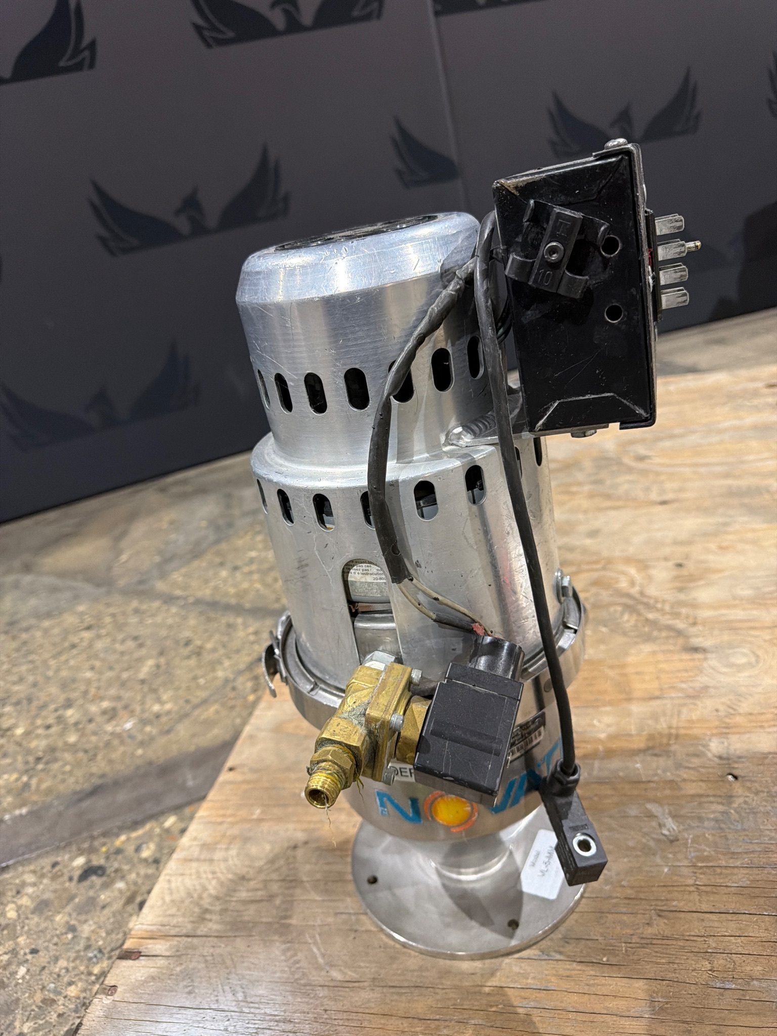NOVATEC VL-5-MM Vacuum Loader USED 2