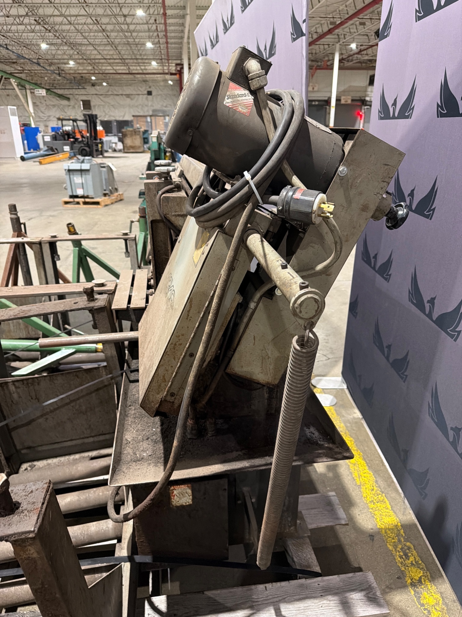 WELLSAW 1318 Horizontal Bandsaw USED 7