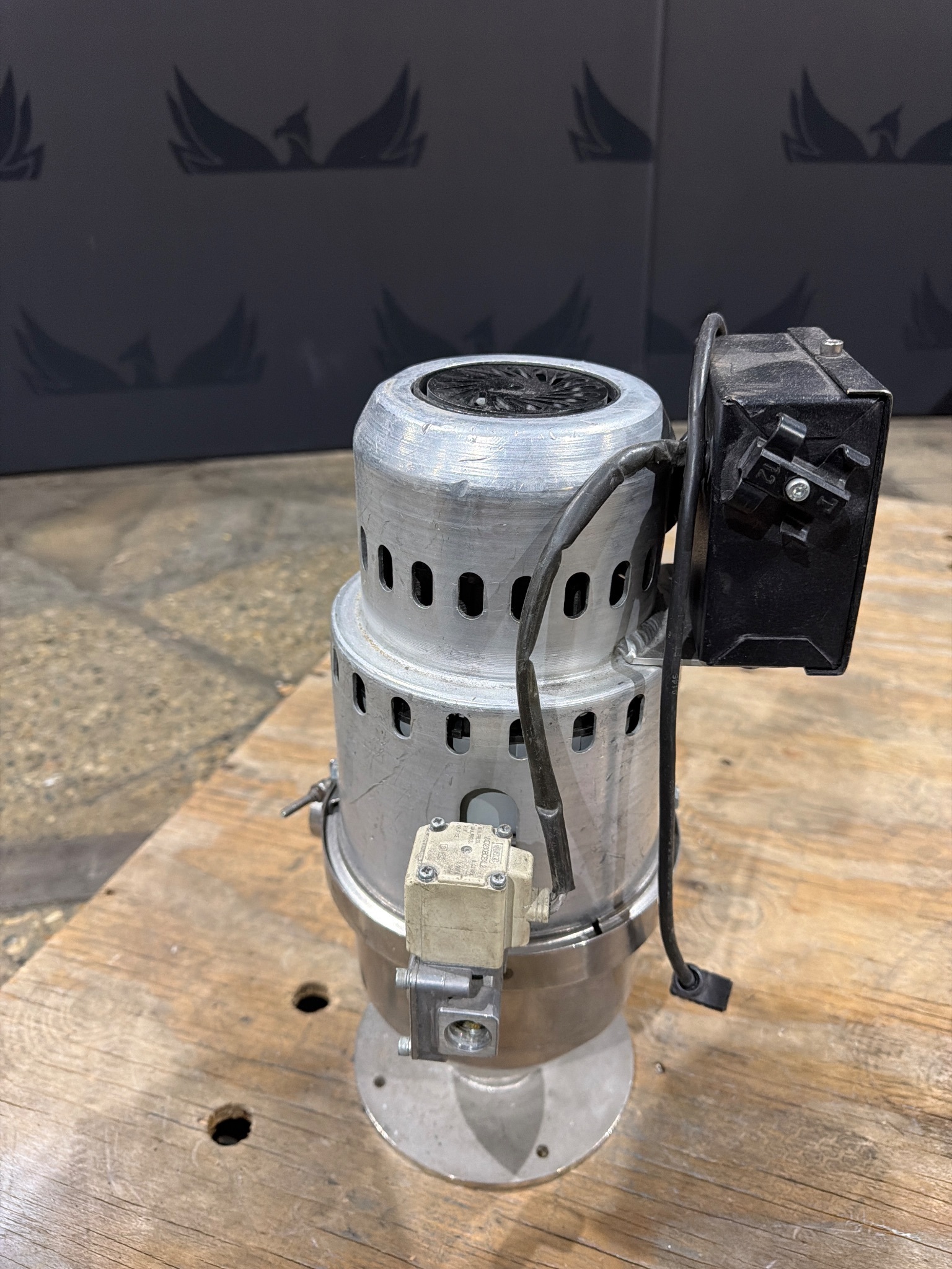 NOVATEC VL-5-MM Vacuum Loader USED 0