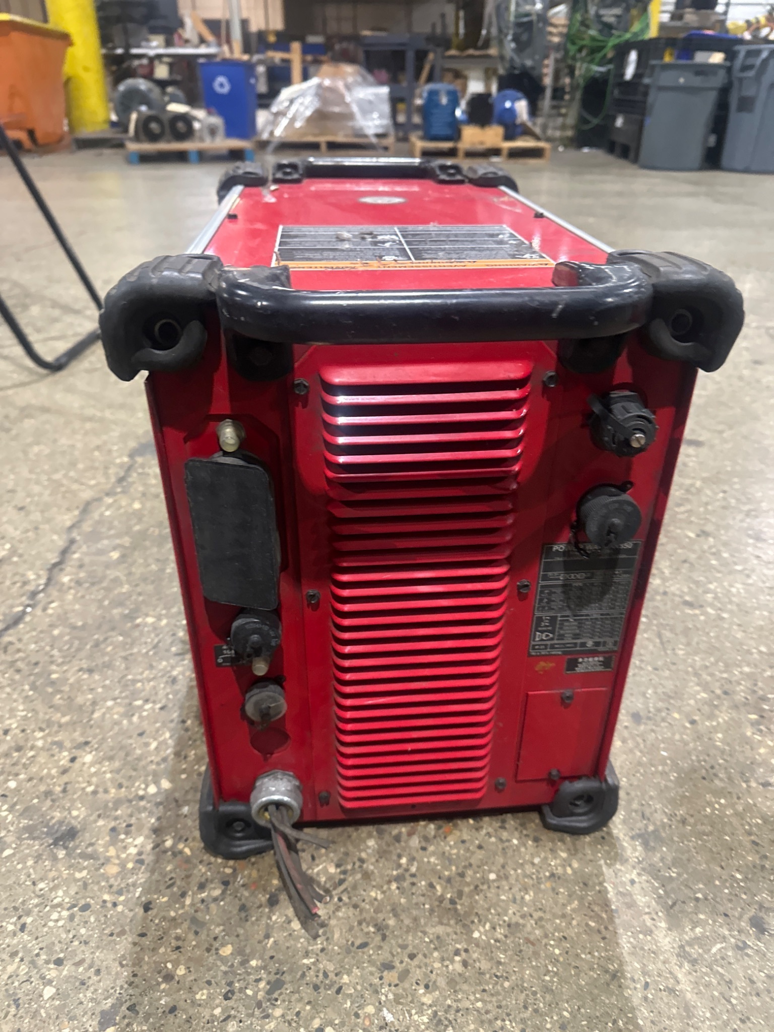 LINCOLN ELECTRIC PowerWave R350 Welder USED 4