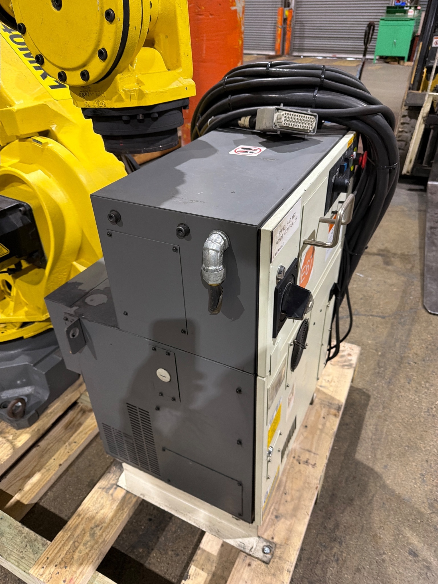 FANUC R-2000iB/210F Complete w/ R-30iB Controls USED 9