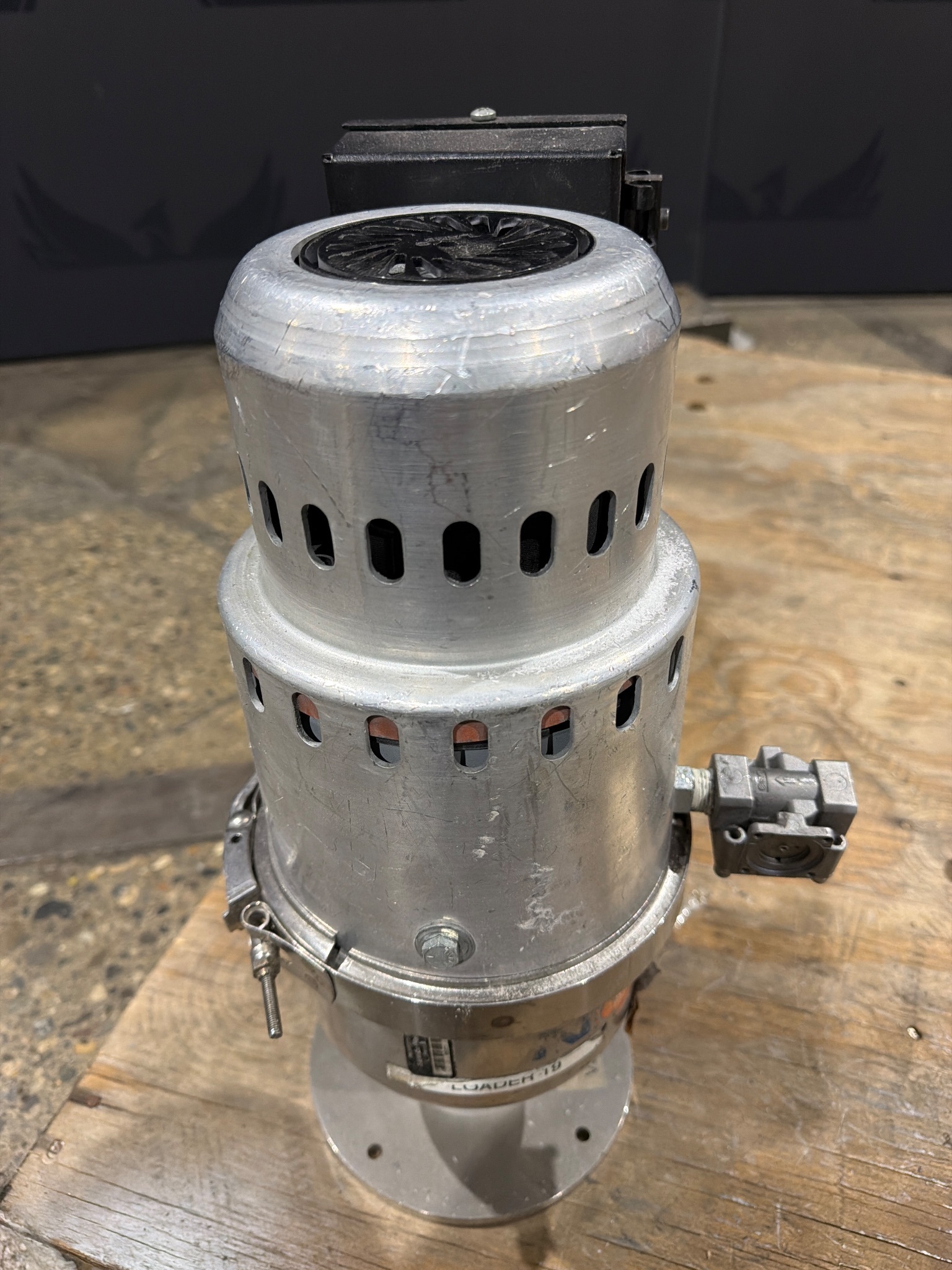 NOVATEC VL-5-MM Vacuum Loader USED 3