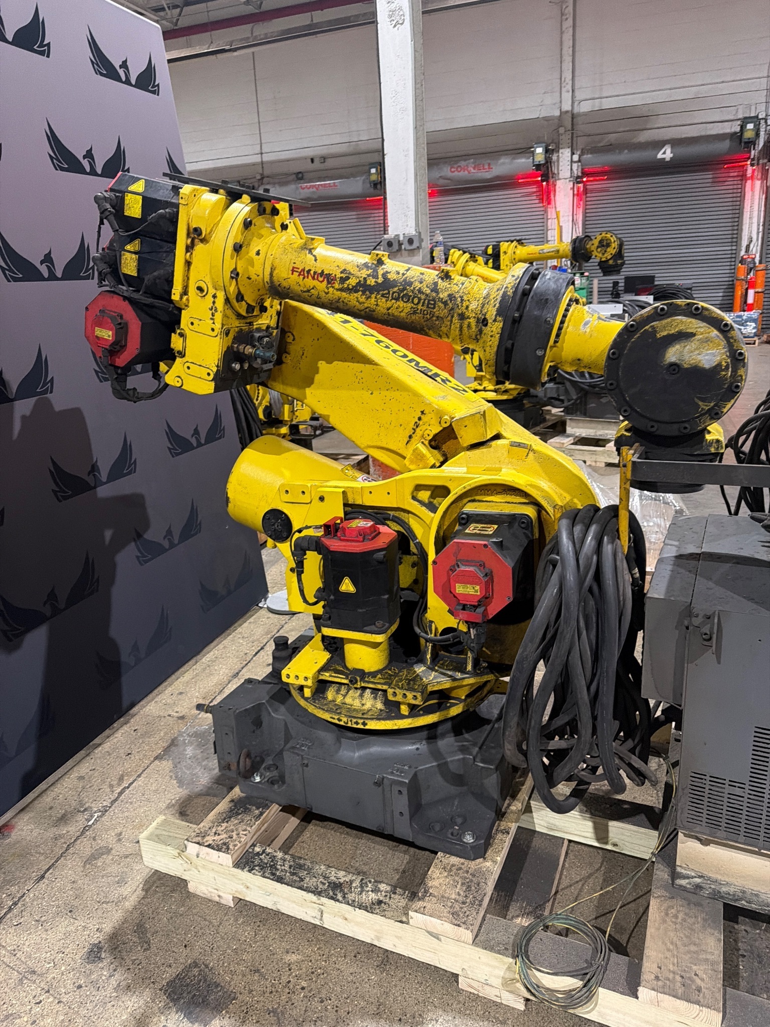 FANUC R-2000iB/210F Complete w/ R-30iB Controls USED 8