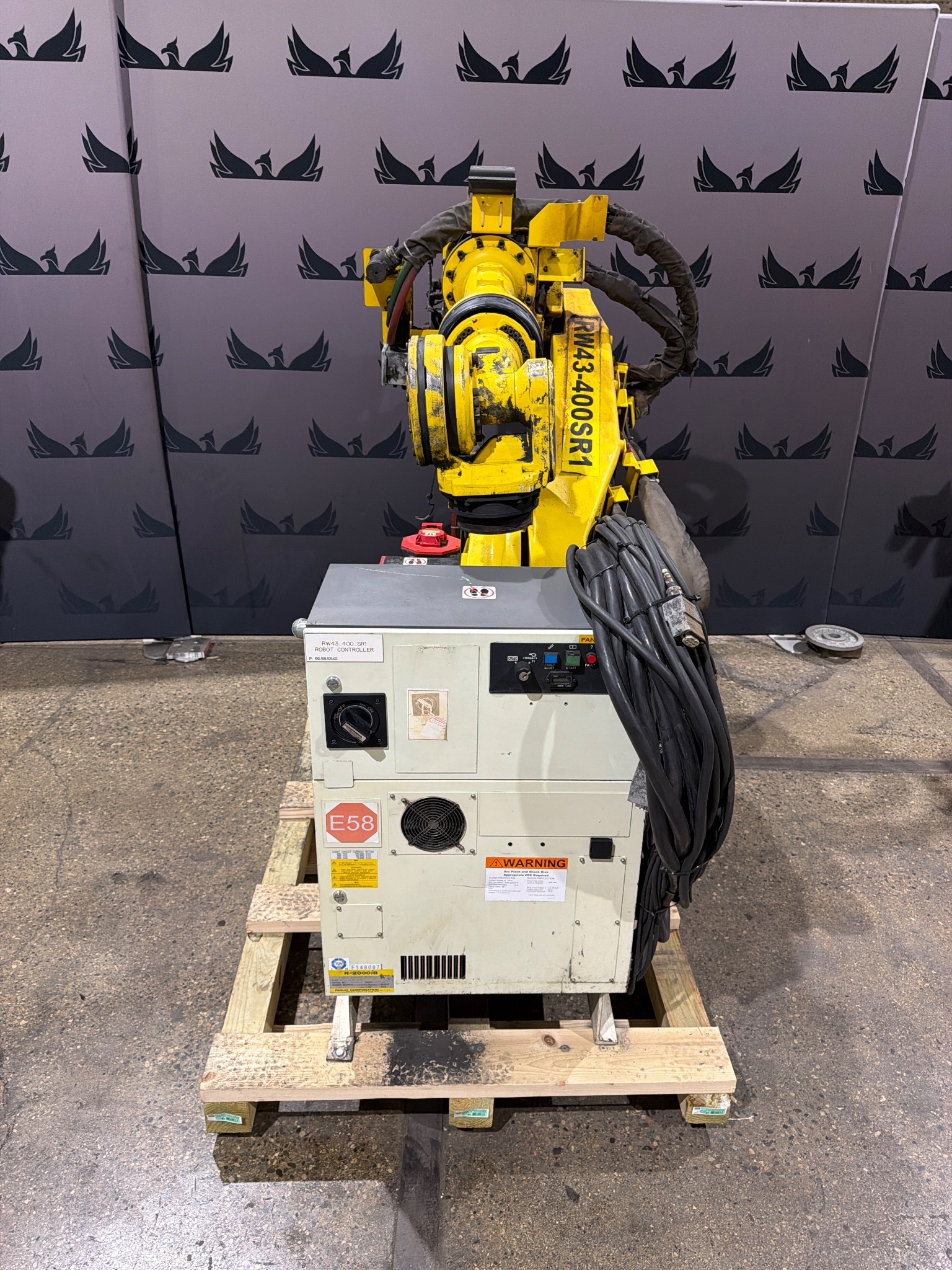FANUC R-2000iB/210F Complete w/ R-30iB Controls USED 0