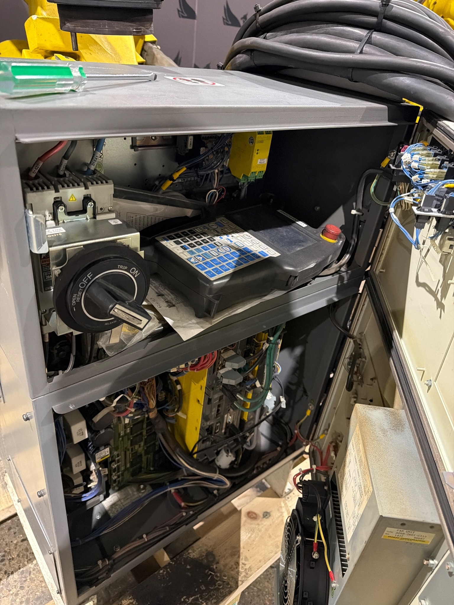 FANUC R-2000iB/210F Complete w/ R-30iB Controls USED 6