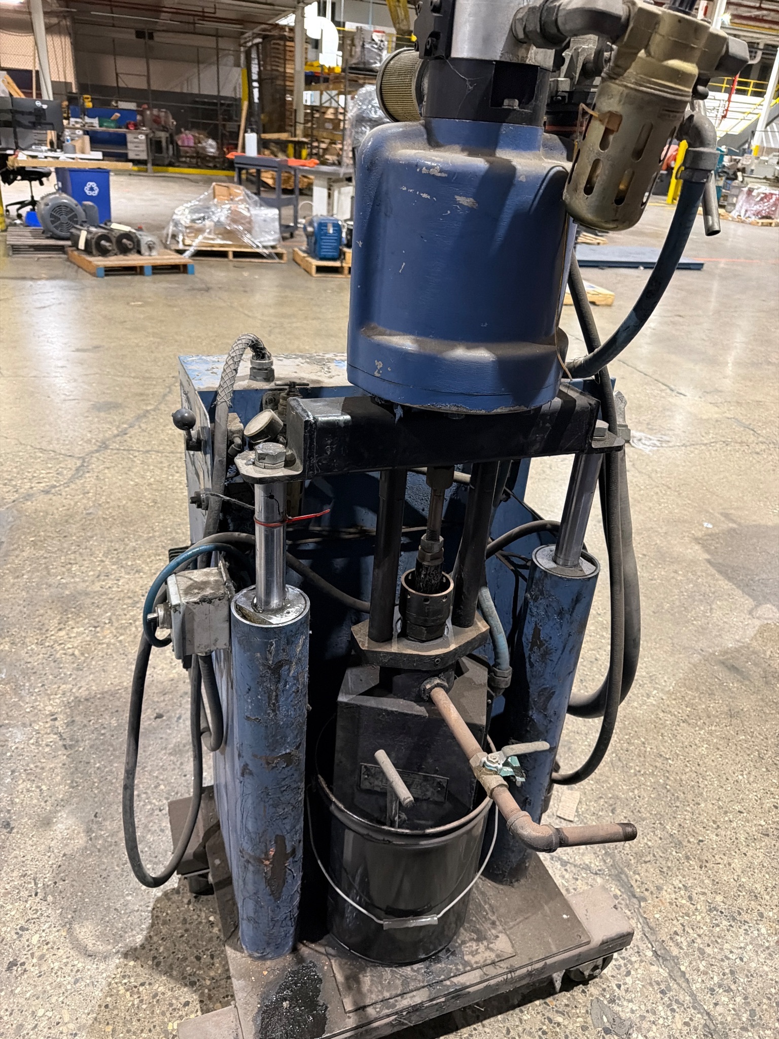 NORDSON 551 Bulk Melter Applicator P/N 324633 480V USED 3