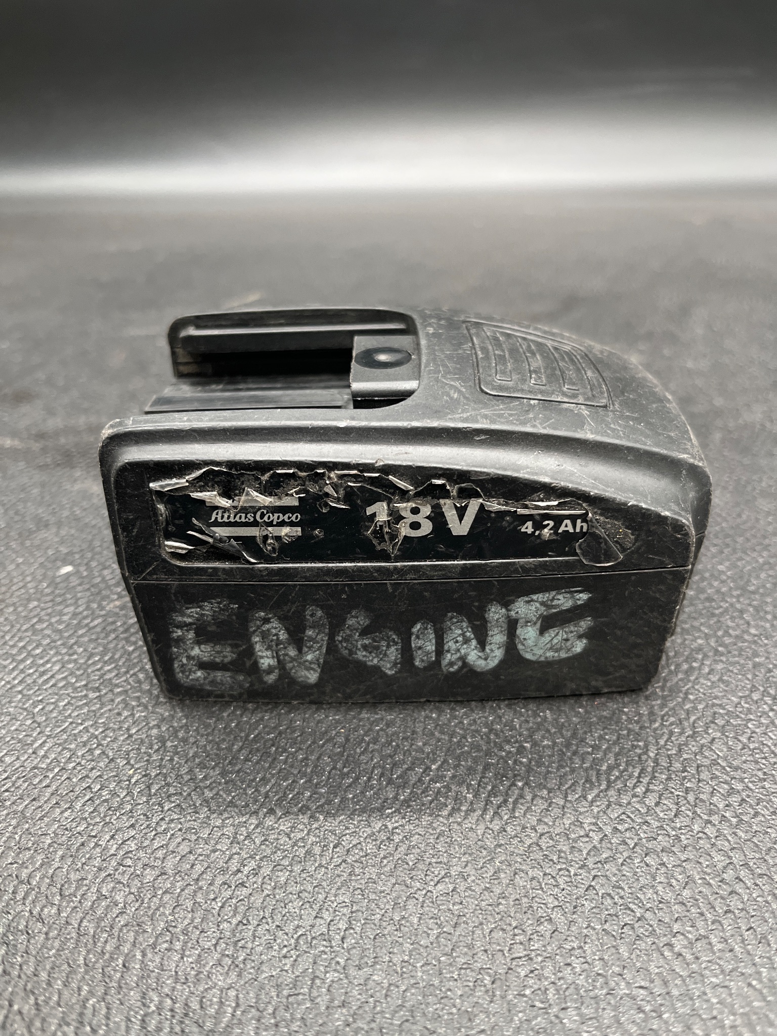 ATLAS COPCO 4211 5526 83 Rechargeable Li-Ion Battery USED 0