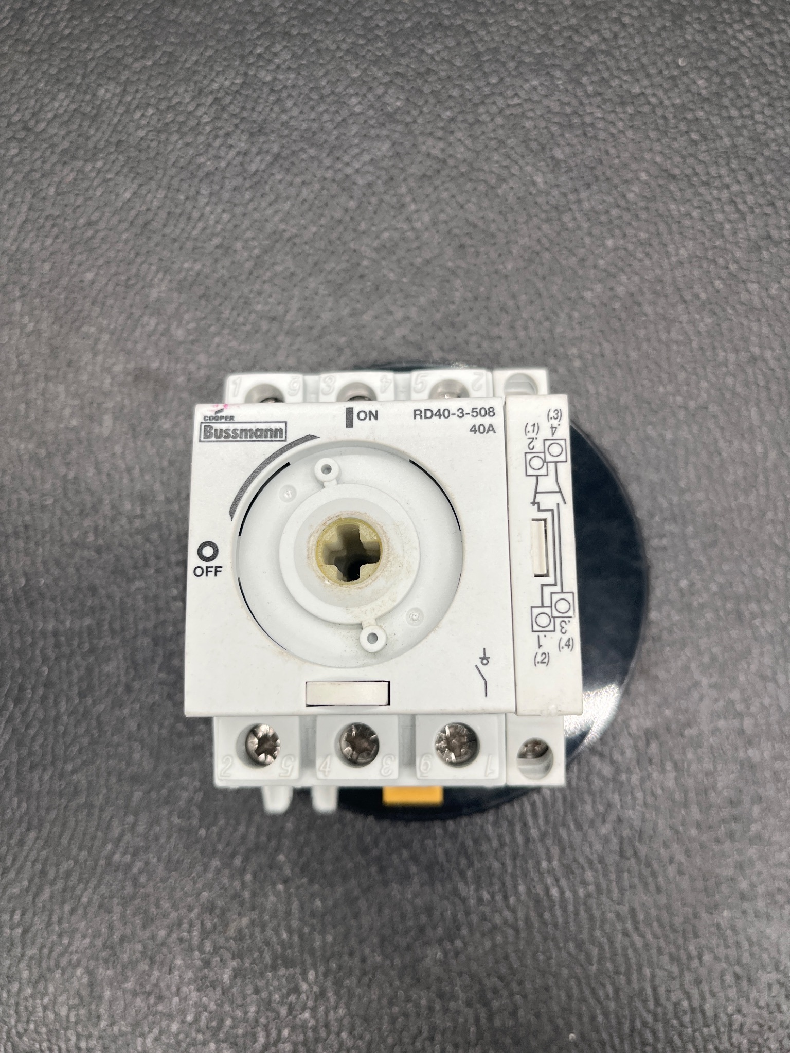 COOPER BUSSMANN RD40-3-508 Disconnect Switch USED 0