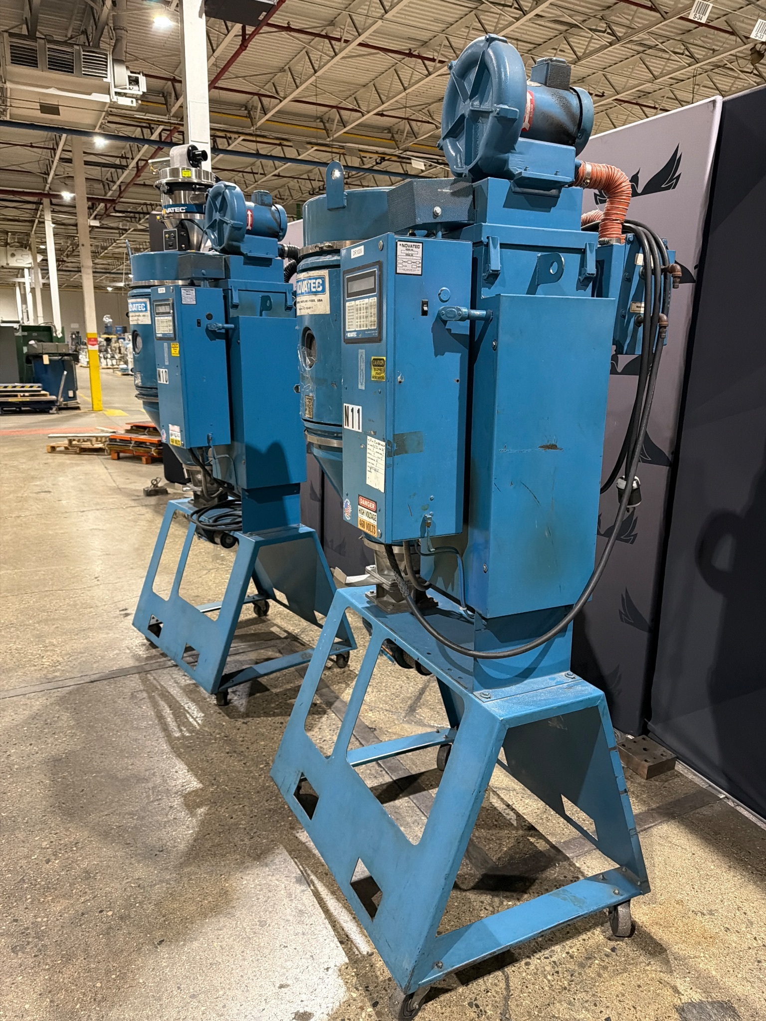 NOVATEC MDM-50 Desiccant Dryer w/ 200lb Hopper USED 3