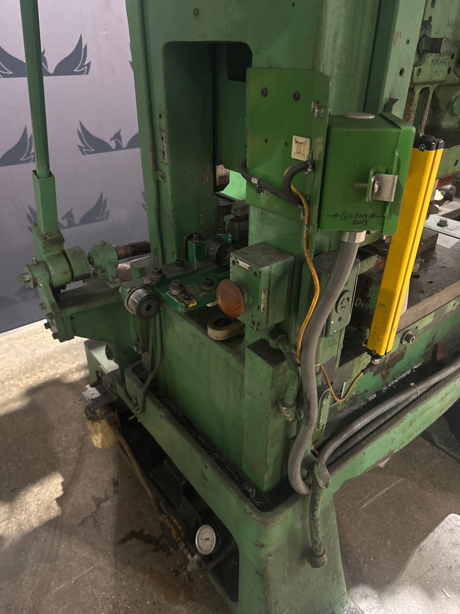 MINSTER P2-60-24 PIECE MAKER MECHANICAL PRESS 60 TON USED 6