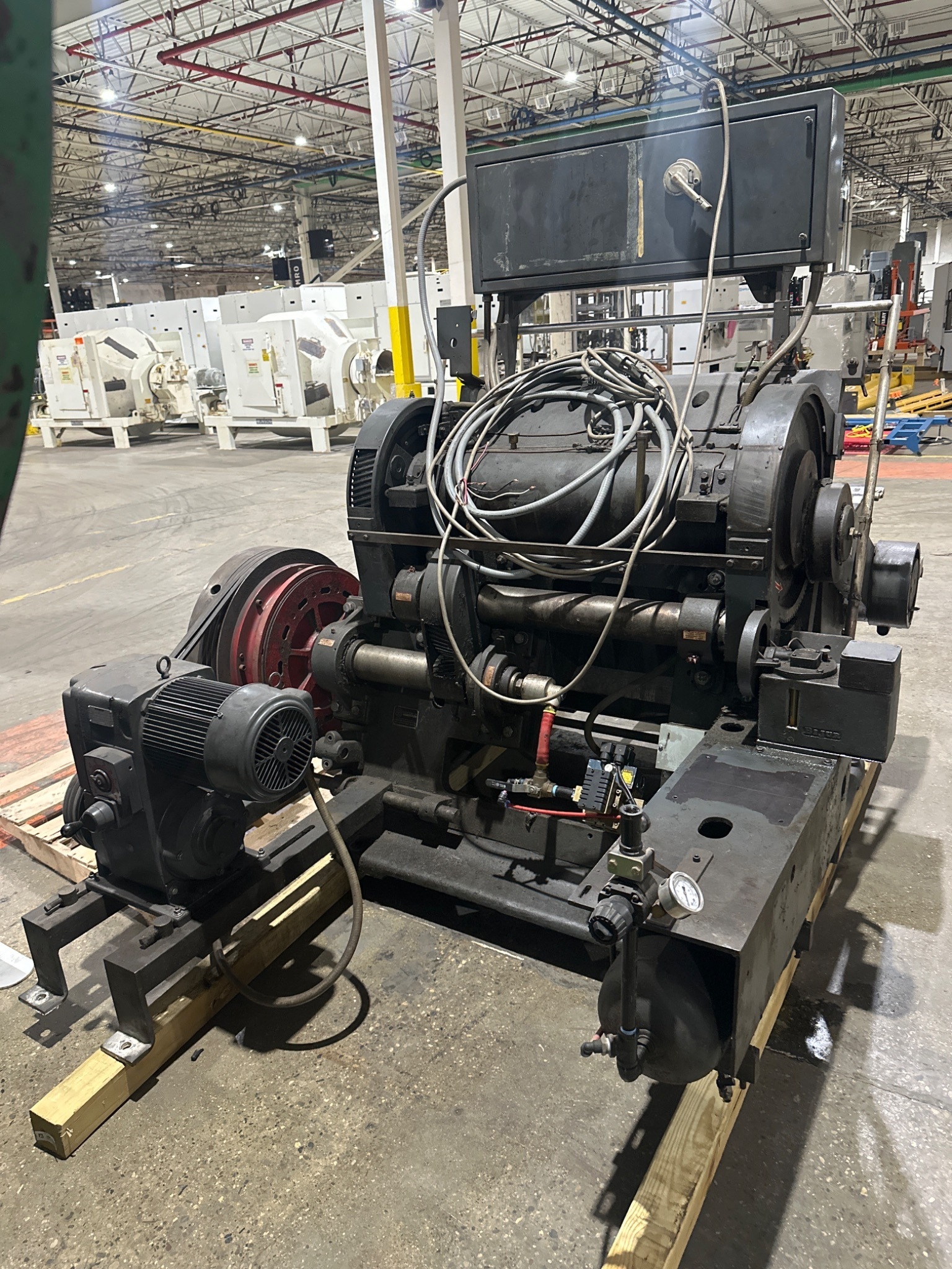 THOMSON T3 CLAMSHELL DIE CUTTING PRESS 29 X 43 USED 4