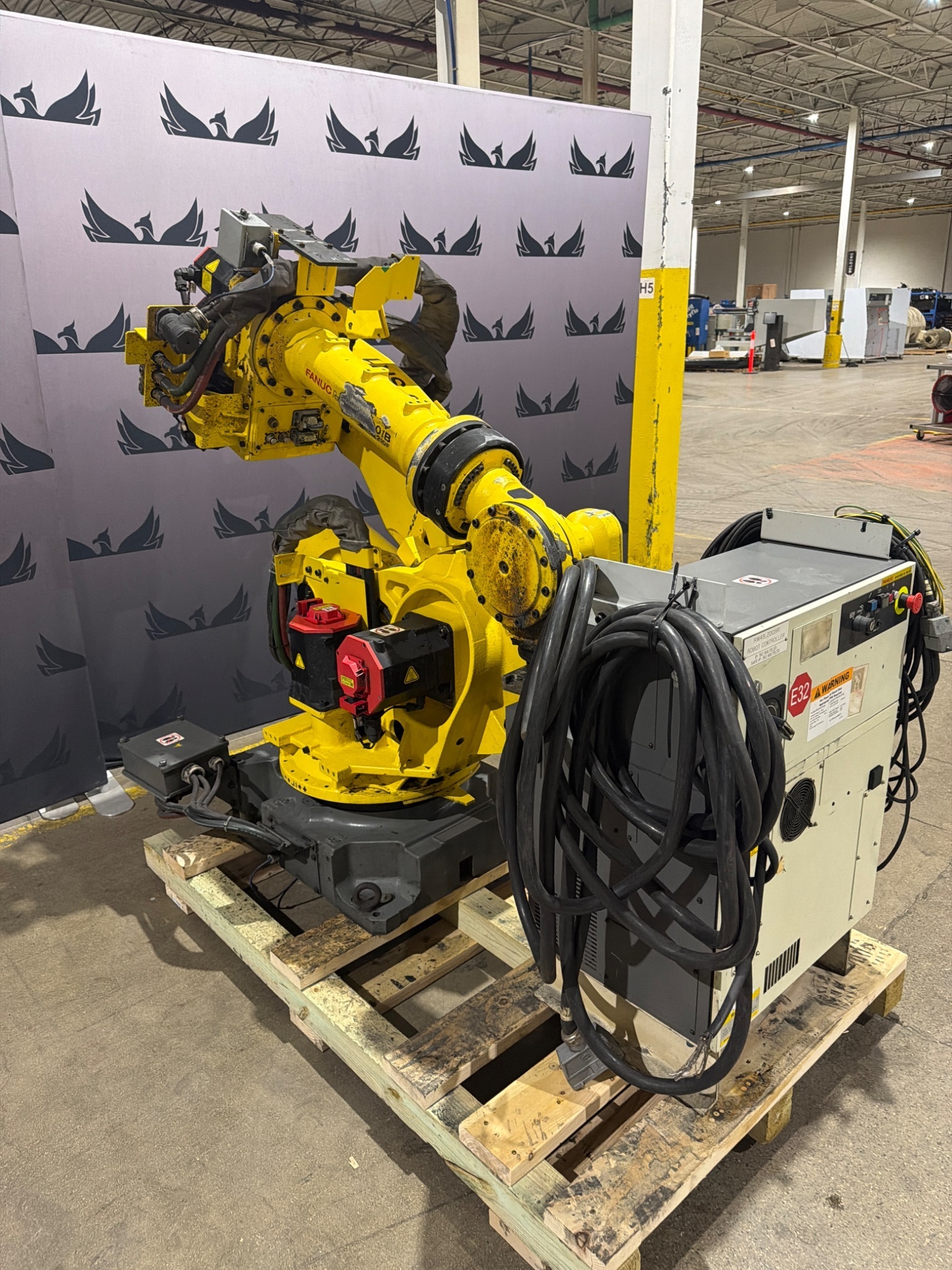 FANUC R-2000iB/210F Complete w/ R-30iB Controls USED 2