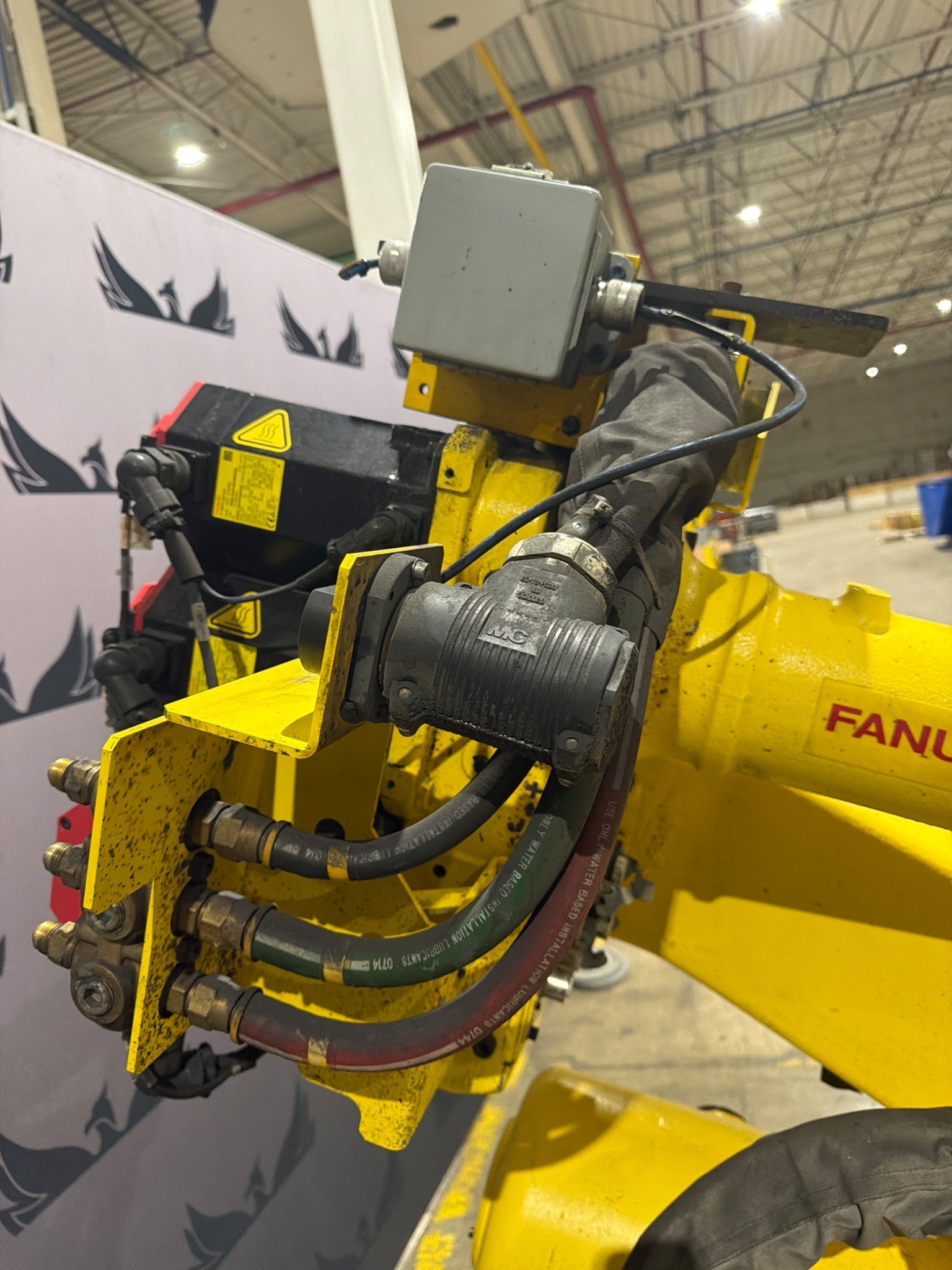 FANUC R-2000iB/210F Complete w/ R-30iB Controls USED 7