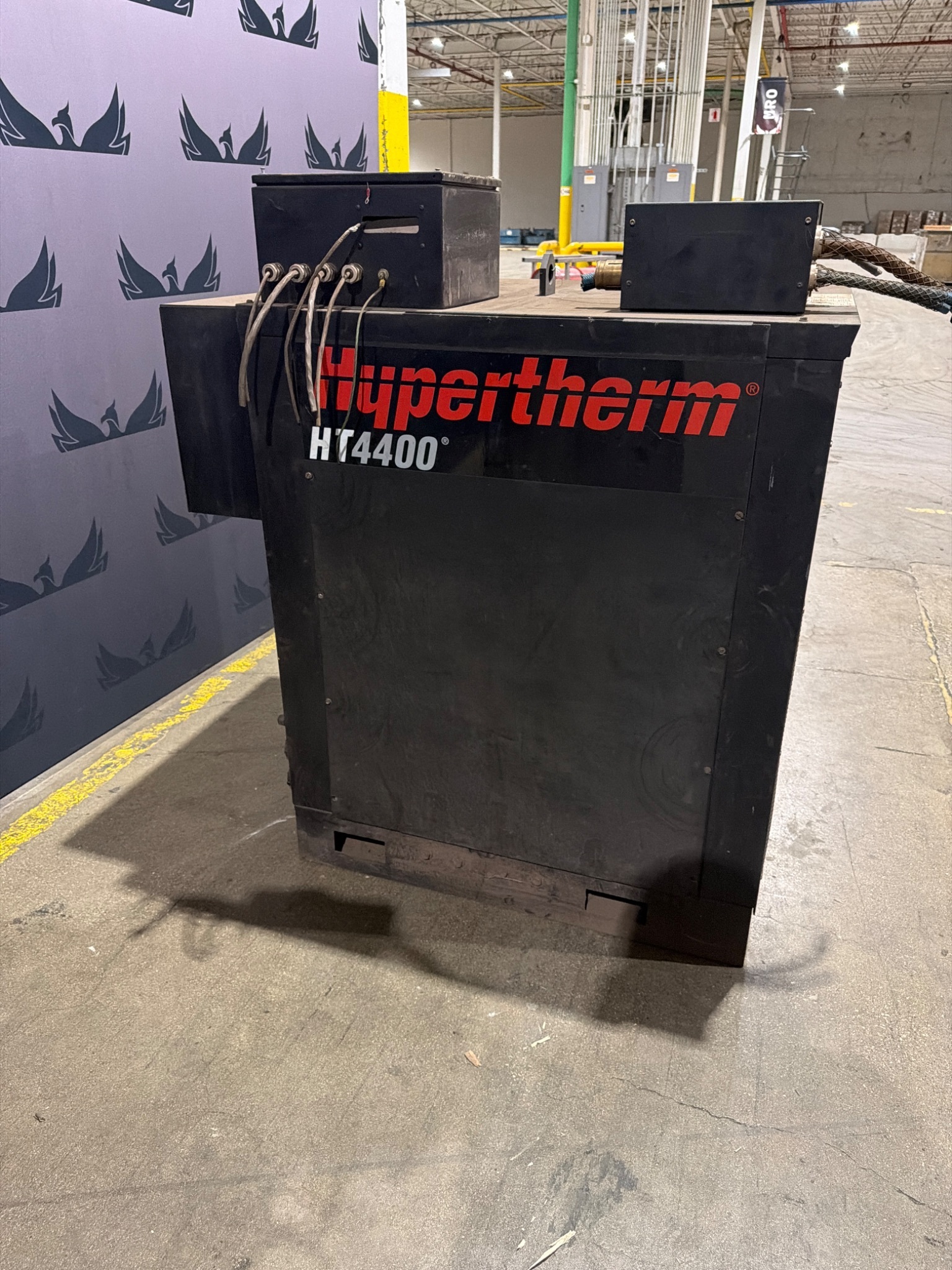 HYPERTHERM HT4400 Plasma Cutting System USED 2