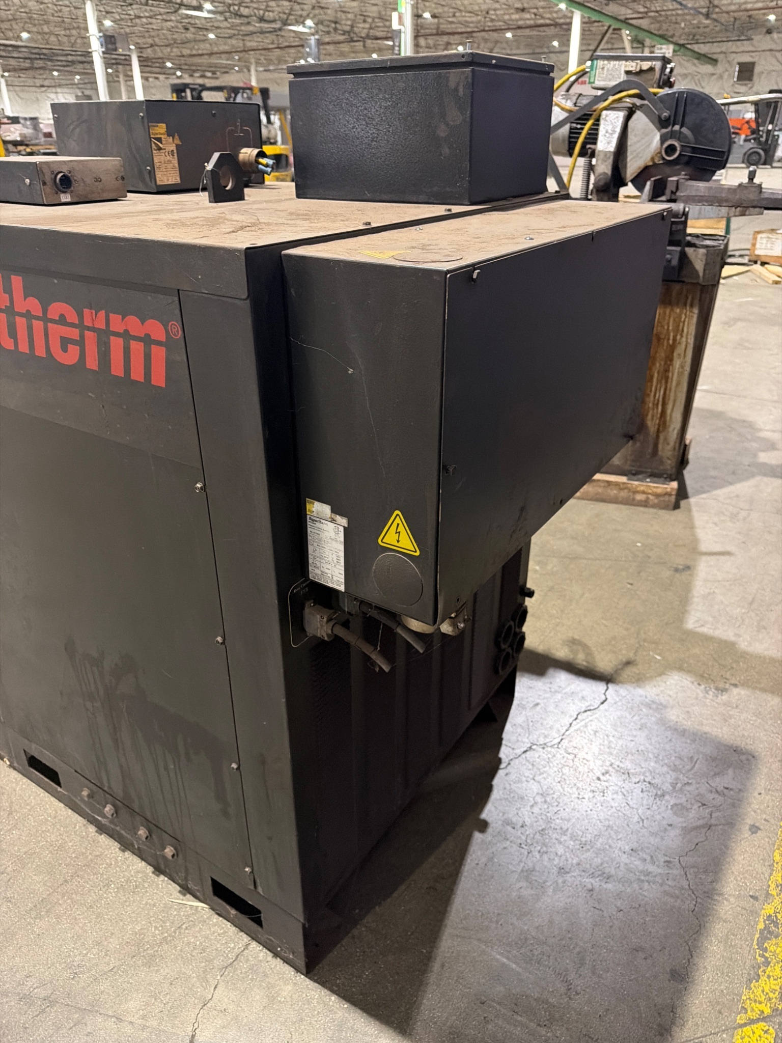 HYPERTHERM HT4400 Plasma Cutting System USED 4
