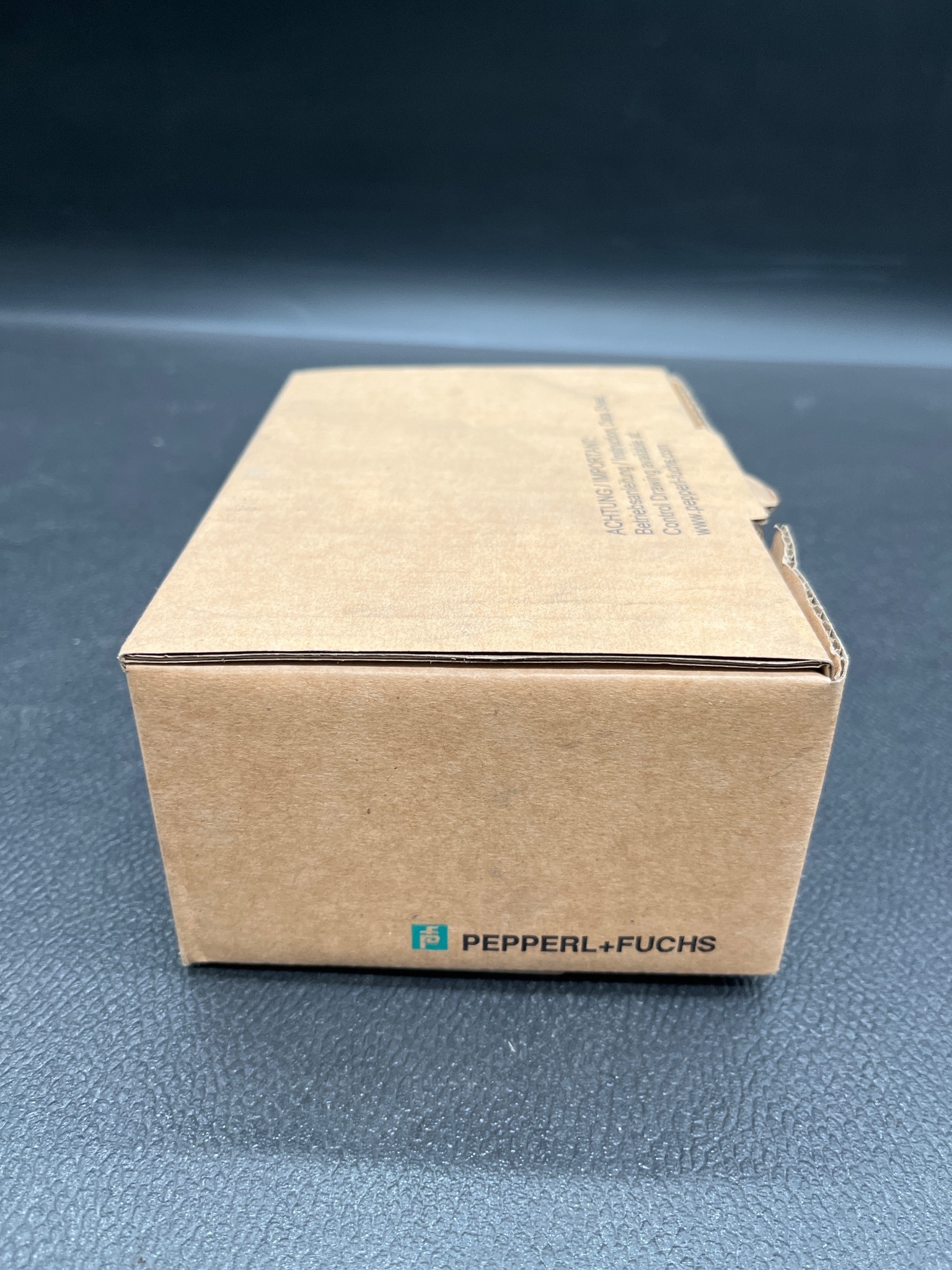 PEPPERL+FUCHS 200876 IC-KP2-1HB17-2V1D RFID Evaluation Unit NEW 3
