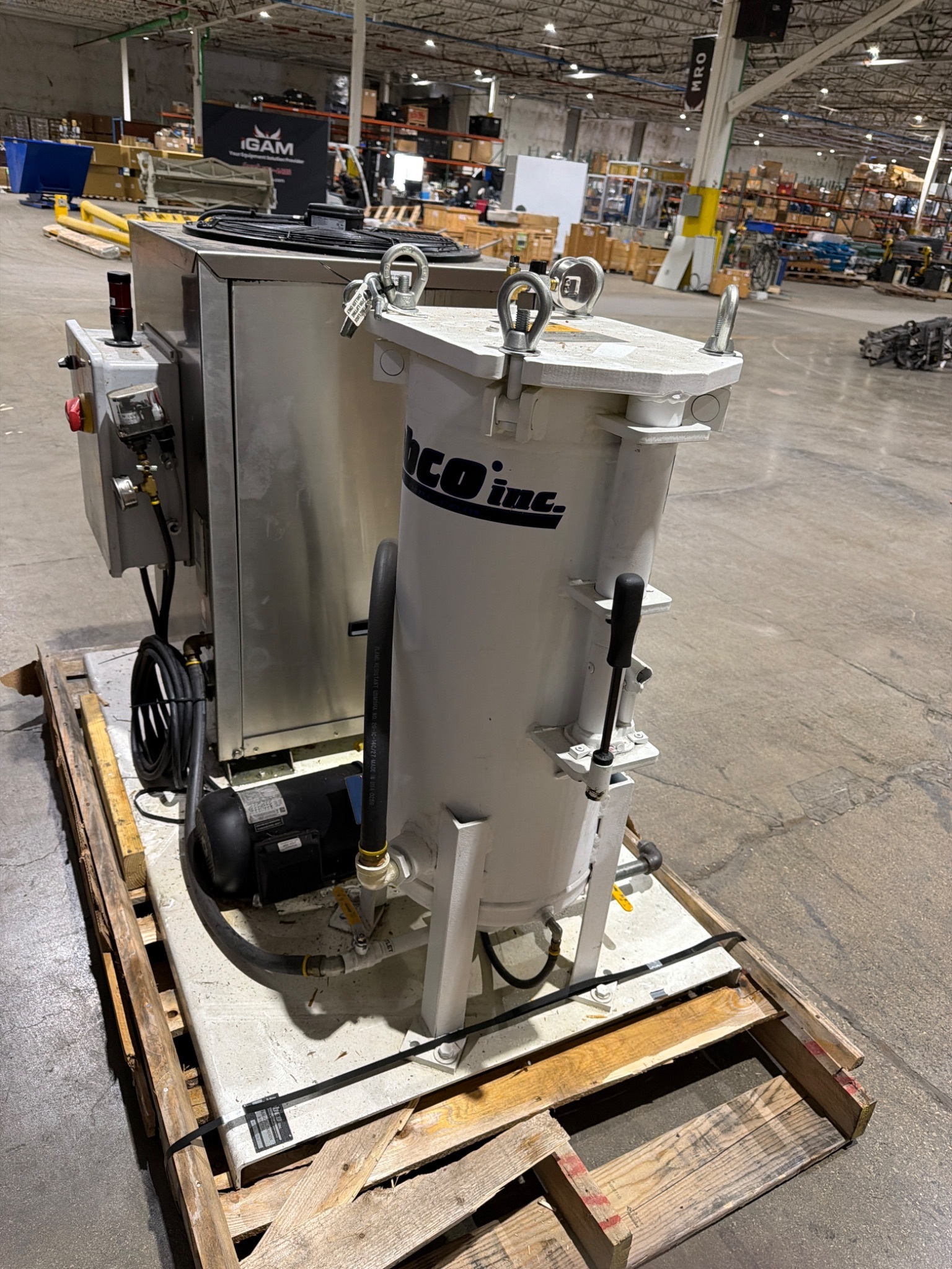 EBBCO PMF‑24,000‑IL In‑Line Chiller w/ PMF‑MWF3‑623 Filter Vessel USED 2