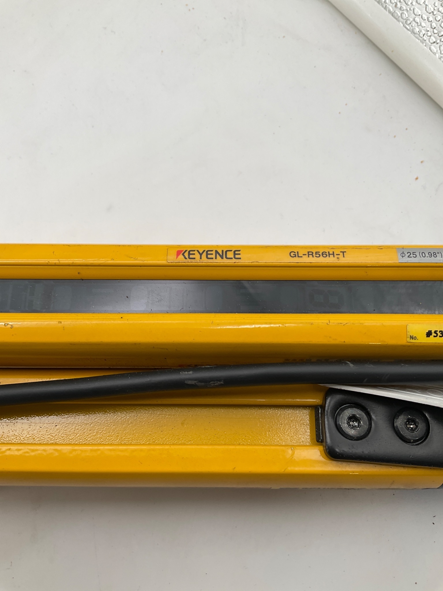 KEYENCE GL‑R56H Light Curtain Set 1120mm USED 2