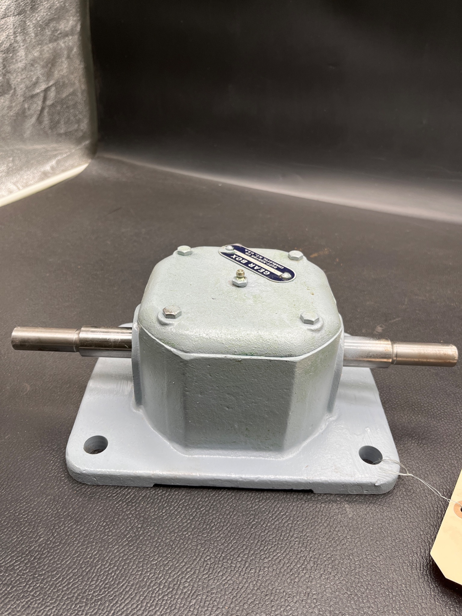 DUFF-NORTON SK2658M2L Industrial 3-Way Gear Box USED 0