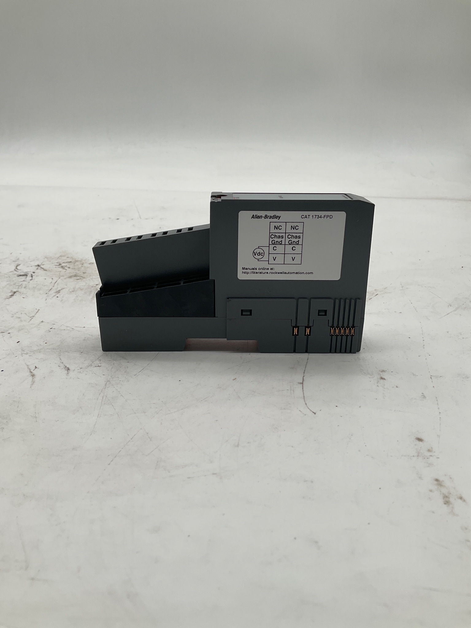 ALLEN BRADLEY 1734‑FPD POINT I/O Fused Power Distributor USED 2