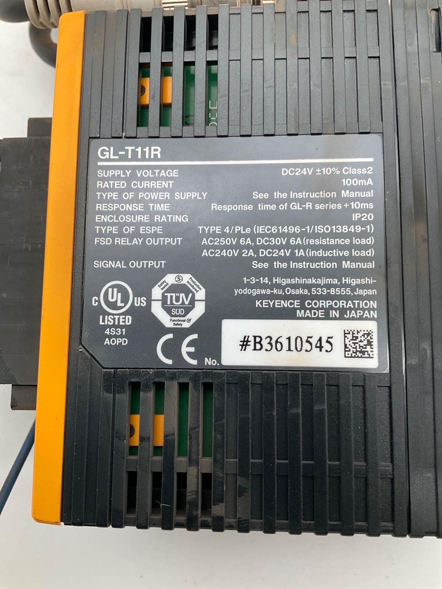 KEYENCE GL-T11R Safety Relay Terminal USED 3