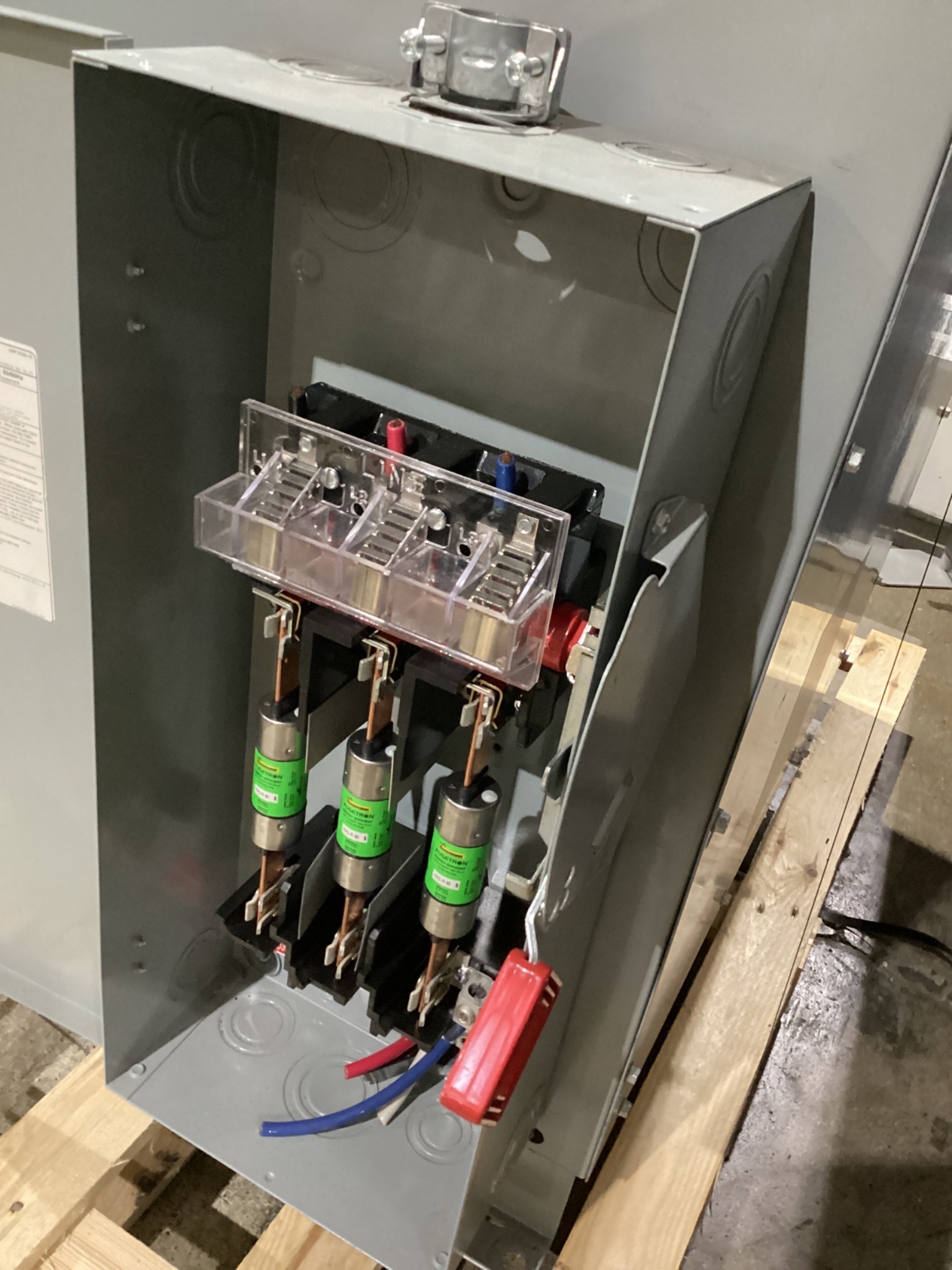 GE 9T10A1344 Transformer 208V - 480Y/277V 75 KVA 3PH USED 4