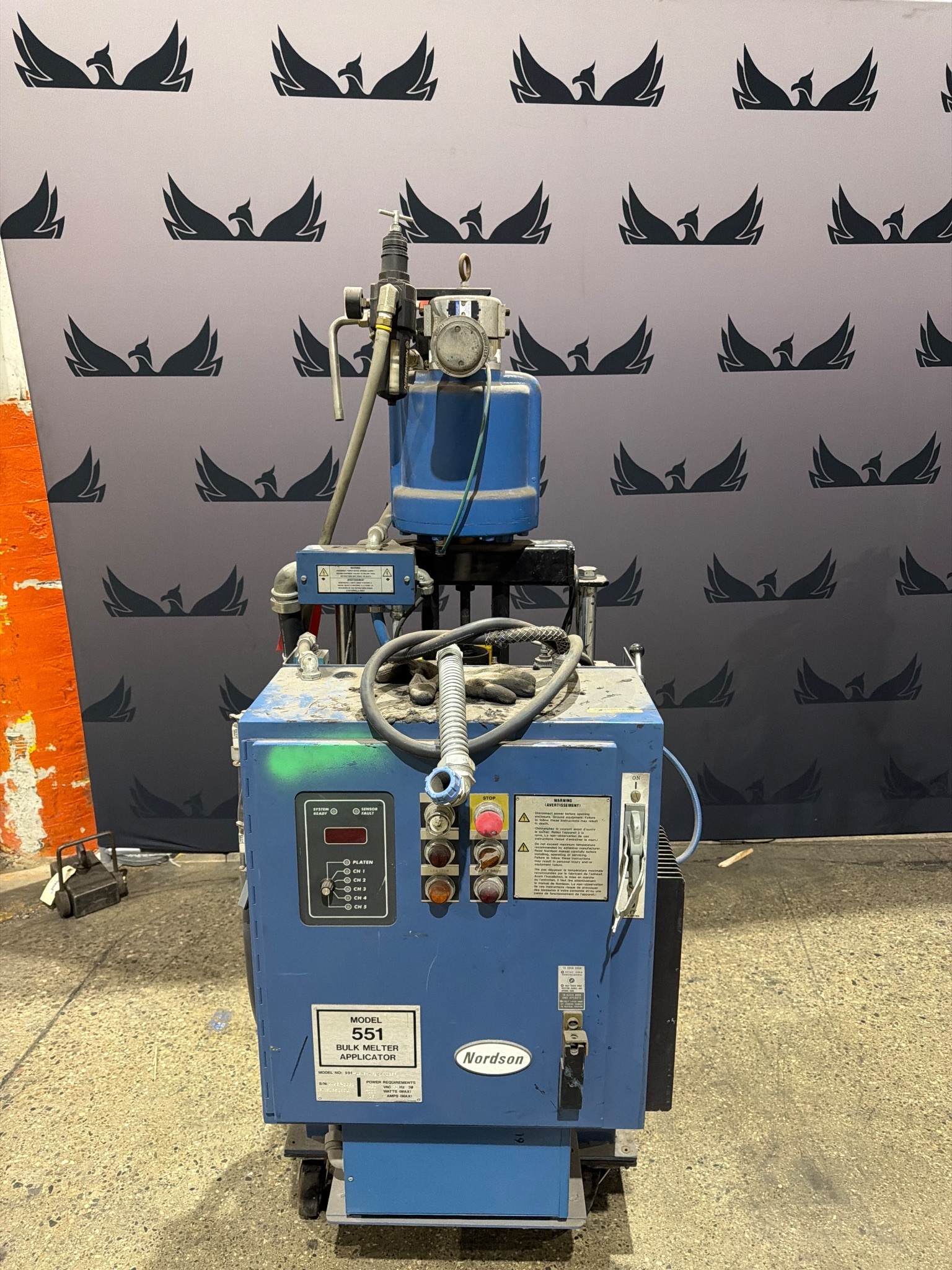 NORDSON 551-LCU5HAF2M/TDESF Bulk Melter Applicator P/N 165080A 480V USED 0