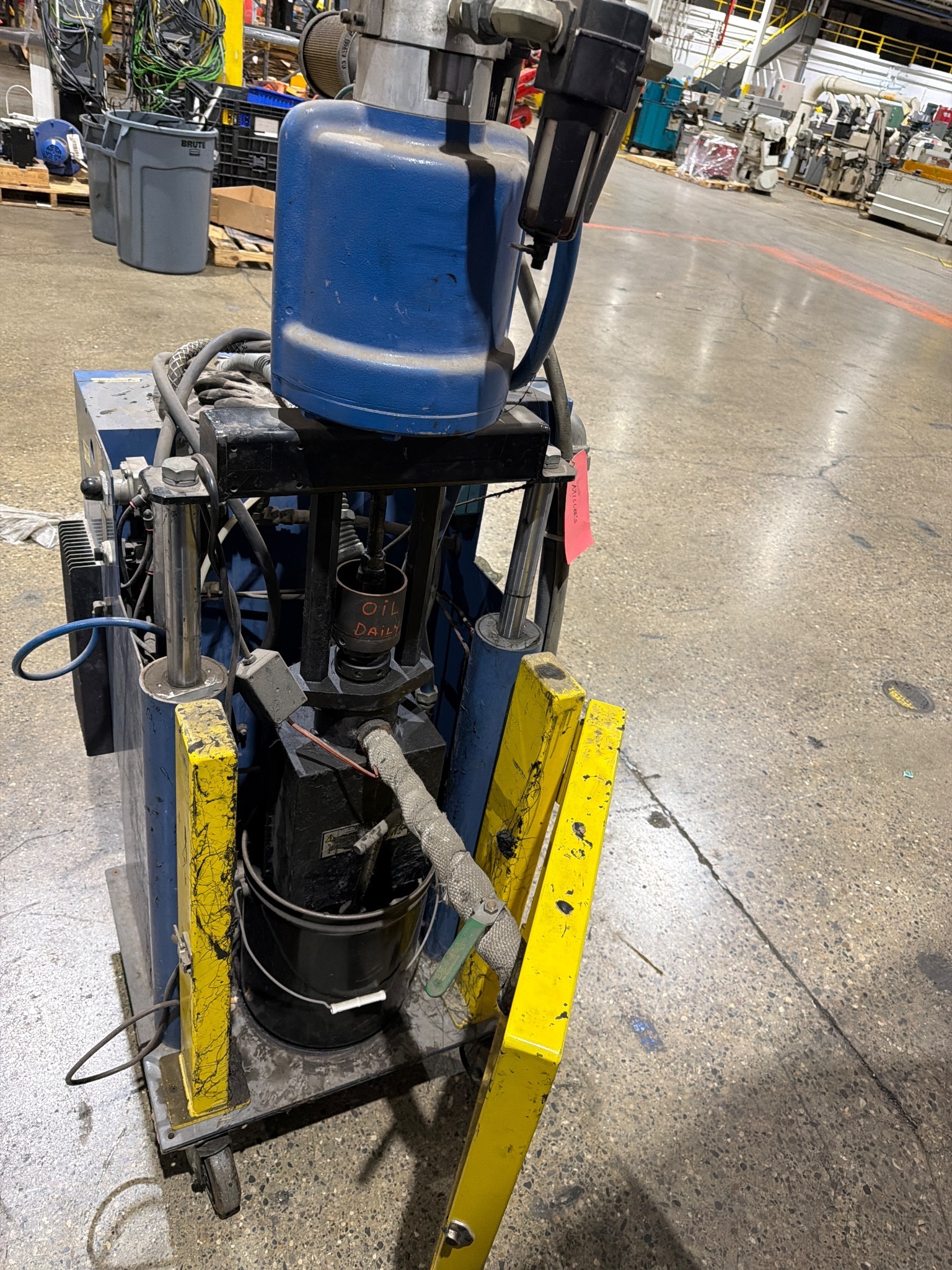 NORDSON 551-LCU5HAF2M/TDESF Bulk Melter Applicator P/N 165080A 480V USED 3