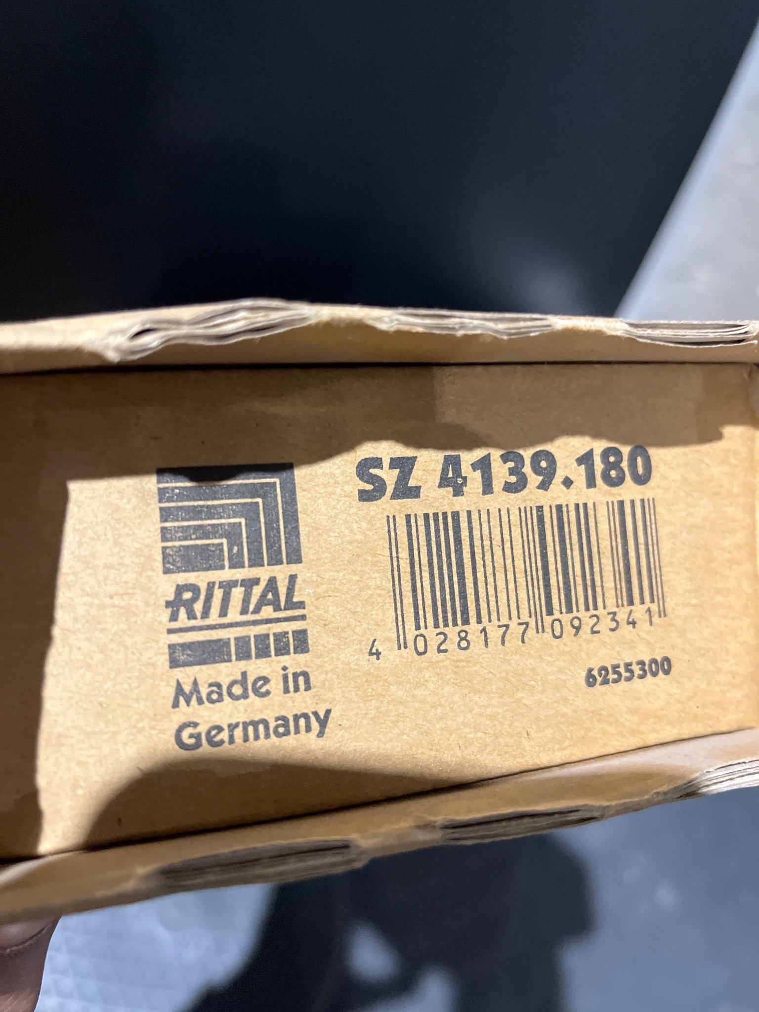 RITTAL SZ 4139.180 Courtesy Light 100-240V~ 18W IP20 NEW 3
