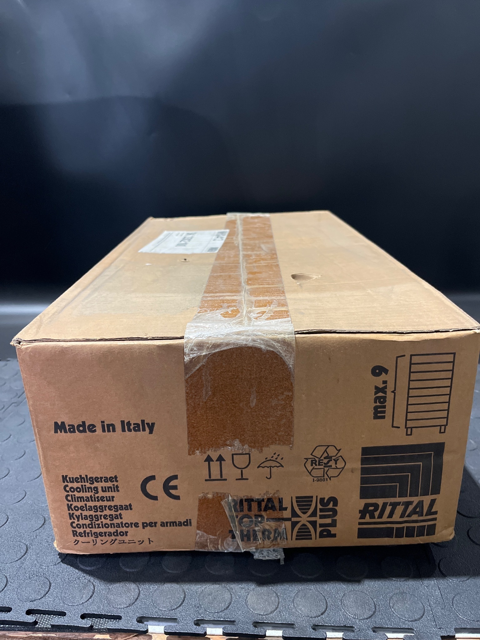 RITTAL SK 3302.100 Cooling Unit 280x550x140 NEW 1
