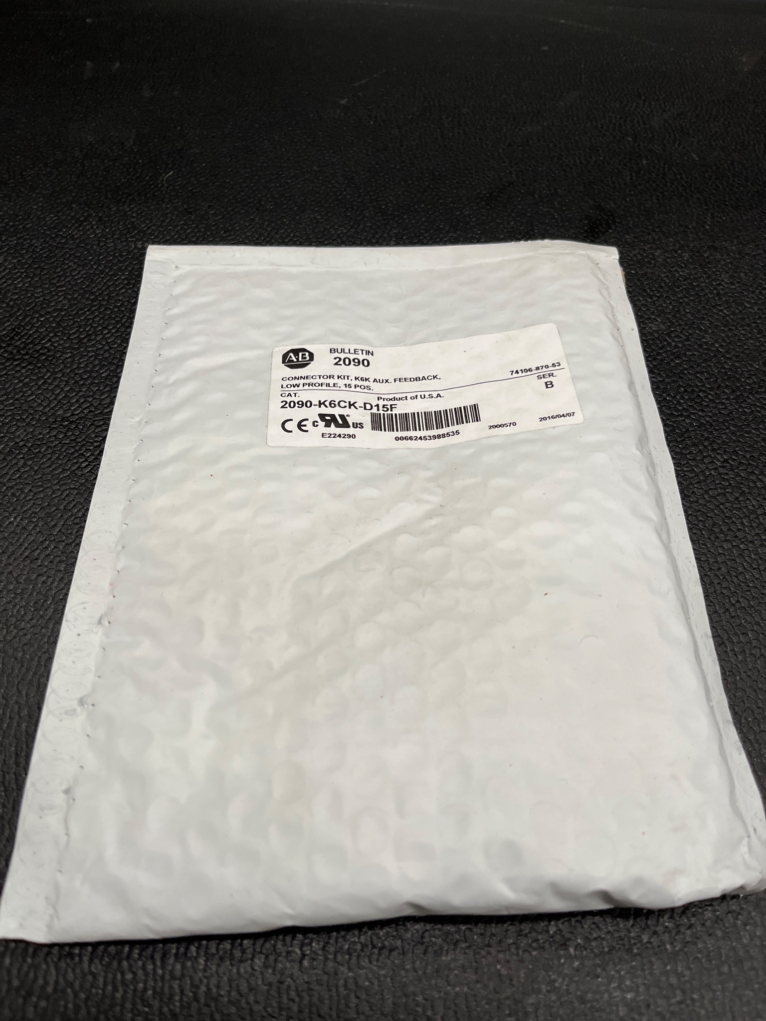 ALLEN BRADLEY 2090-K6CK-D15F Connector Kit K6K Aux Feedback NEW 0